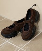 【フリークスストア/FREAK'S STORE】のクロスコード バレエ スニーカー/メリージェーン スニーカー 限定展開 25AW26SS 人気、トレンドファッション・服の通販 founy(ファニー) ファッション Fashion レディースファッション Fashion for Women カーゴパンツ Cargo Pants, Utility Pants ガーリー Girly, Feminine Style 軽量 Lightweight, Ultra Light スニーカー Sneakers, Trainers スペシャル Special, Limited Edition ソックス Socks, Hosiery トレンド Trend, Trending Now ドローコード Drawcord, Drawstring Cord ハーフ Half, Half-Length バレエ Ballet, Ballet Style フィット Fit, Slim Fit フェミニン Feminine, Girly ミニスカート Mini Skirt, Short Skirt メッシュ Mesh, Net Fabric モノトーン Monotone, Black and White リアル Real, Realistic 楽ちん Easy Fit, Comfortable おすすめ Recommended / Our Picks 2025年 2025 2025-2026秋冬・A/W Autumn/Winter 2025–26 AW25–26 2026年 2026 thumbnail ブラウン スエード|ID: prp329100004933796 ipo3291000000037031521