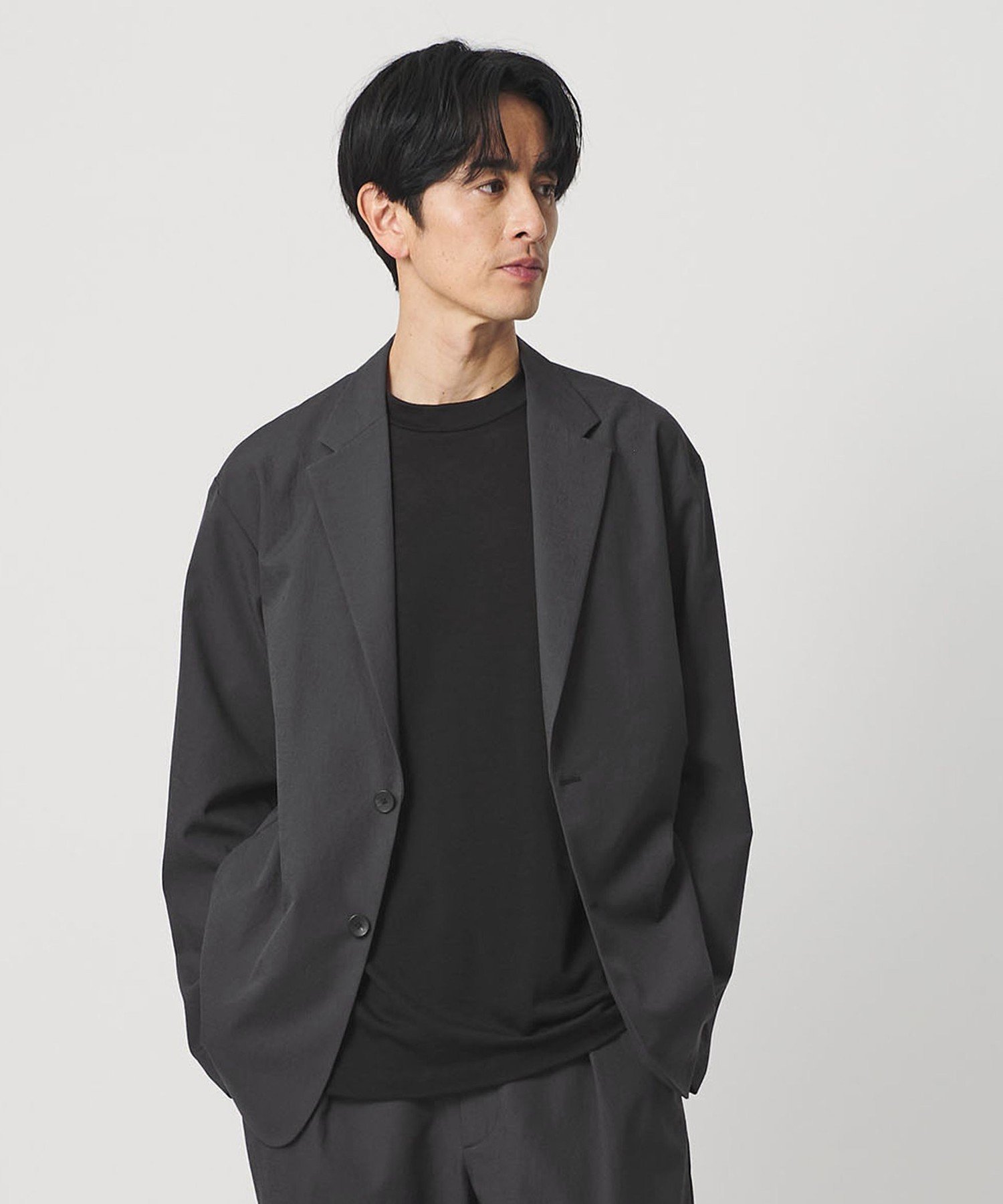 【ビューティ&ユース ユナイテッドアローズ/BEAUTY&YOUTH / UNITED ARROWS / MEN】のKOMATSU PACK 2ボタン リラックス ジャケット セットアップ対応 撥水 ウォッシャブル インテリア・キッズ・メンズ・レディースファッション・服の通販 founy(ファニー) 　ファッション　Fashion　メンズファッション　Fashion for Men　セットアップ　Matching Sets　ウォッシャブル　Machine Washable　エレガント 上品　Elegant　シェイプ　Shape, Slim Fit　ジャケット　Jacket, Outerwear　スタンダード　Standard, Basic　スポーツ　Sports, Activewear　セットアップ　Set-Up, Coordinated Outfit　長袖　Long Sleeve, Full Sleeve　フロント　Front, Front Design　ポケット　Pocket, Pocket Detail　別注　Limited Edition, Custom Order　半袖　Short Sleeve, Half Sleeve　リラックス　Relax, Relaxed Fit　おすすめ　Recommended / Our Picks　夏　Summer　2026年　2026　DK.GRAY|ID: prp329100004933813 ipo3291000000037031599