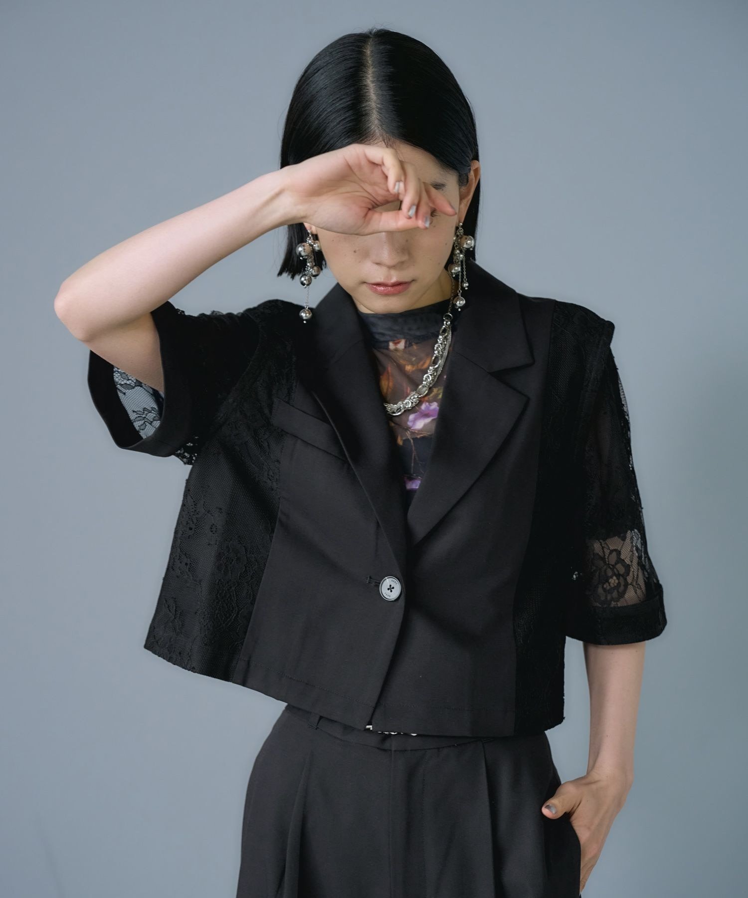 【ハレ/HARE】のレースキリカエジャケット インテリア・キッズ・メンズ・レディースファッション・服の通販 founy(ファニー) 　ファッション　Fashion　レディースファッション　Fashion for Women　アウター　Coat / Outerwear Collection　レディースジャケット・軽アウター　Jackets　インナー　Innerwear　ウェーブ　Wavy Pattern　厚底　Platform Shoes　ショート　Short, Short Length　ジャケット　Jacket, Outerwear　ストレート　Straight, Straight Cut　スニーカー　Sneakers, Trainers　スラックス　Slacks, Dress Pants　センター　Center, Center Line　ダウン　Down, Puffer　ティアードスカート　Tiered Skirt, Flounced Skirt　デコルテ　Décolleté, Neckline　バランス　Balance, Style Balance　フレア　Flare, Flared　ボトム　Bottoms, Lower Wear　半袖　Short Sleeve, Half Sleeve　リラックス　Relax, Relaxed Fit　レース　Lace, Lace Fabric　ワイド　Wide, Wide Fit　おすすめ　Recommended / Our Picks　夏　Summer　エレガント 上品　Elegant　ブラック09|ID: prp329100004933824 ipo3291000000037031649