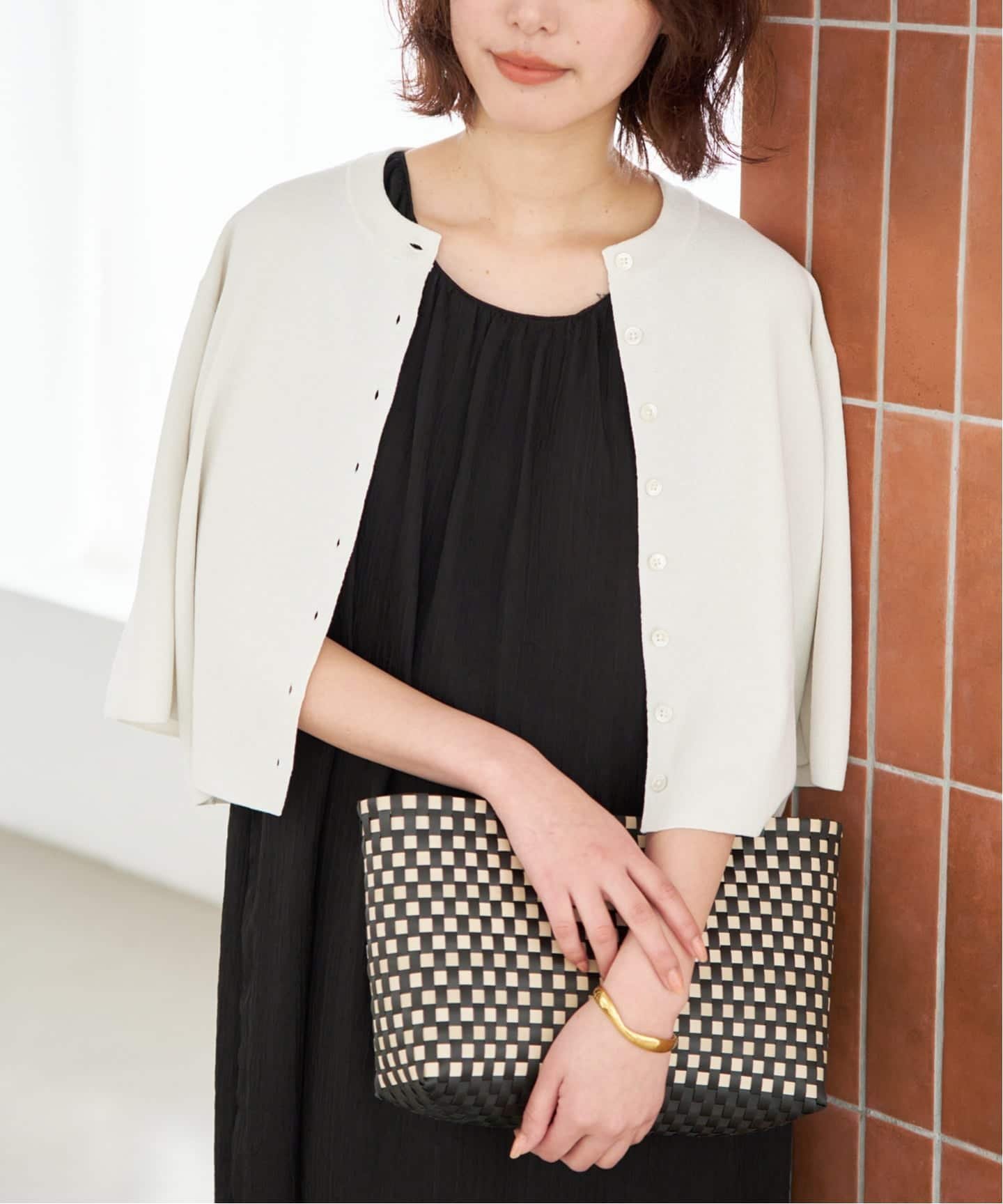 【スローブ イエナ/SLOBE IENA】の《遮熱/UVカット/ 》ハーフスリーブニットカーディガン インテリア・キッズ・メンズ・レディースファッション・服の通販 founy(ファニー) 　ファッション　Fashion　レディースファッション　Fashion for Women　トップス・カットソー　Cut & Sew Tops　ニット　Knit Tops & Sweaters　カーディガン・羽織り　Layered Style Cardigans　2026年　2026　カーディガン　Cardigan, Knitwear　クラシック　Classic, Timeless Style　スラックス　Slacks, Dress Pants　レース　Lace, Lace Fabric　エレガント 上品　Elegant　ビジネス 仕事 通勤　Business / Work / Commuting　夏　Summer　日傘　Parasol, UV Umbrella　春　Spring　ナチュラル|ID: prp329100004933858 ipo3291000000037031787