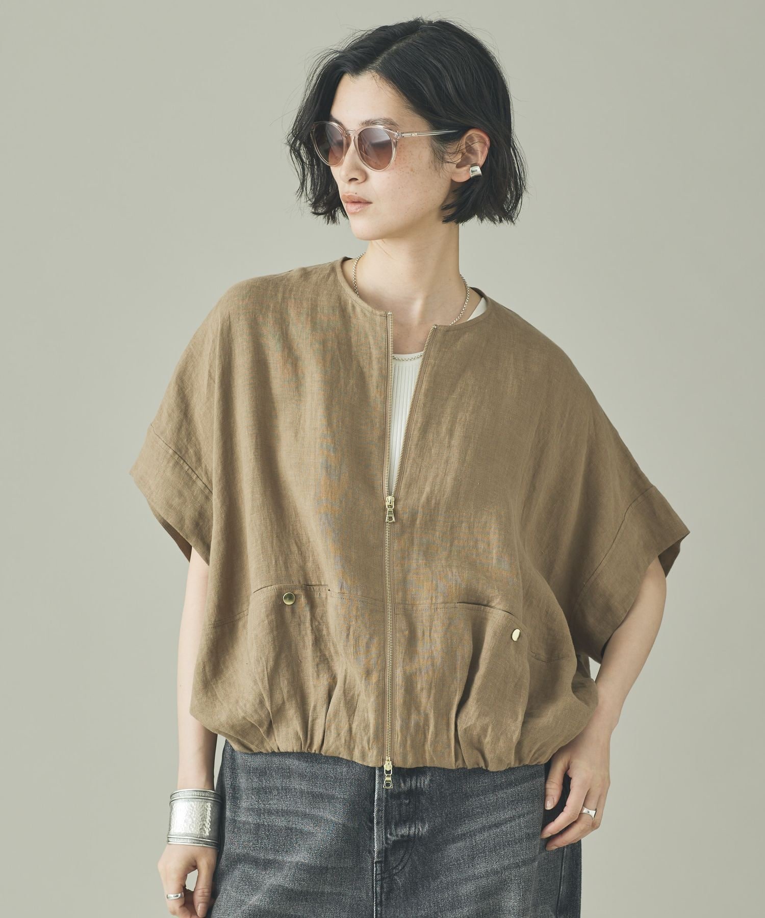 【カレンソロジー/Curensology】のフレンチリネンジップブラウス インテリア・キッズ・メンズ・レディースファッション・服の通販 founy(ファニー) 　ファッション　Fashion　レディースファッション　Fashion for Women　トップス・カットソー　Cut & Sew Tops　シャツ・ブラウス・オフィスカジュアル　Elegant Blouses & Button-Ups　エレガント 上品　Elegant　春　Spring　今季　This Season, Current Season　ジップ　Zip, Zipper　人気　Popular, Best Seller　フレンチ　French, French Style　フロント　Front, Front Design　ブルゾン　Blouson, Bomber Jacket　半袖　Short Sleeve, Half Sleeve　リネン　Linen, Linen Fabric　ワッシャー　Washer, Crinkled Finish　S/S・春夏　SS, Spring/Summer, Warm Season　夏　Summer　ベージュ|ID: prp329100004933870 ipo3291000000037031840