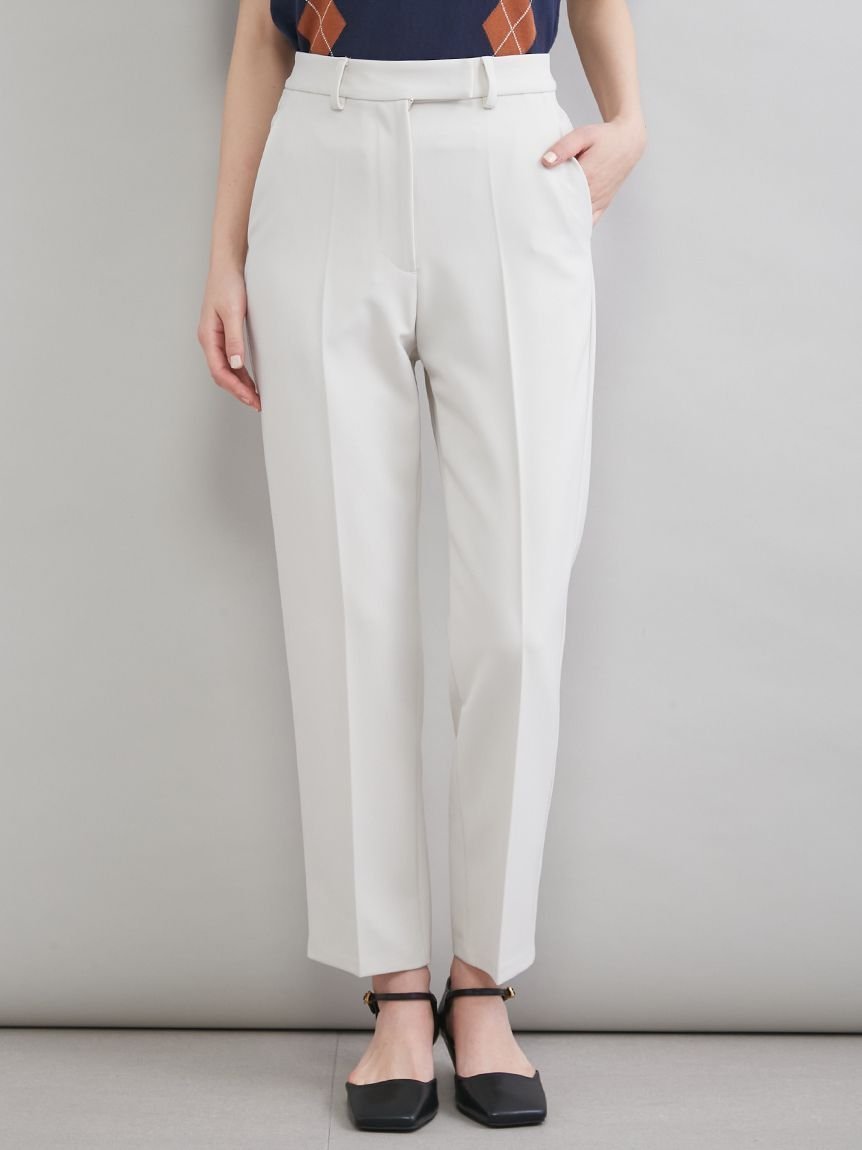 【ミラオーウェン/Mila Owen】の【MILA PANTS】後ろゴムテーパードパンツ 人気、トレンドファッション・服の通販 founy(ファニー) 　ファッション　Fashion　レディースファッション　Fashion for Women　パンツ　Pants & Trousers　ウォッシャブル　Machine Washable　春　Spring　ストレッチ　Stretch, Stretchy Fabric　スマート　Smart, Elegant　センター　Center, Center Line　定番　Standard, Basic Item　人気　Popular, Best Seller　フロント　Front, Front Design　ベスト　Vest, Waistcoat　ボトム　Bottoms, Lower Wear　マニッシュ　Mannish, Boyish　ビジネス 仕事 通勤　Business / Work / Commuting　 other-1|ID: prp329100004933887 ipo3291000000037031907