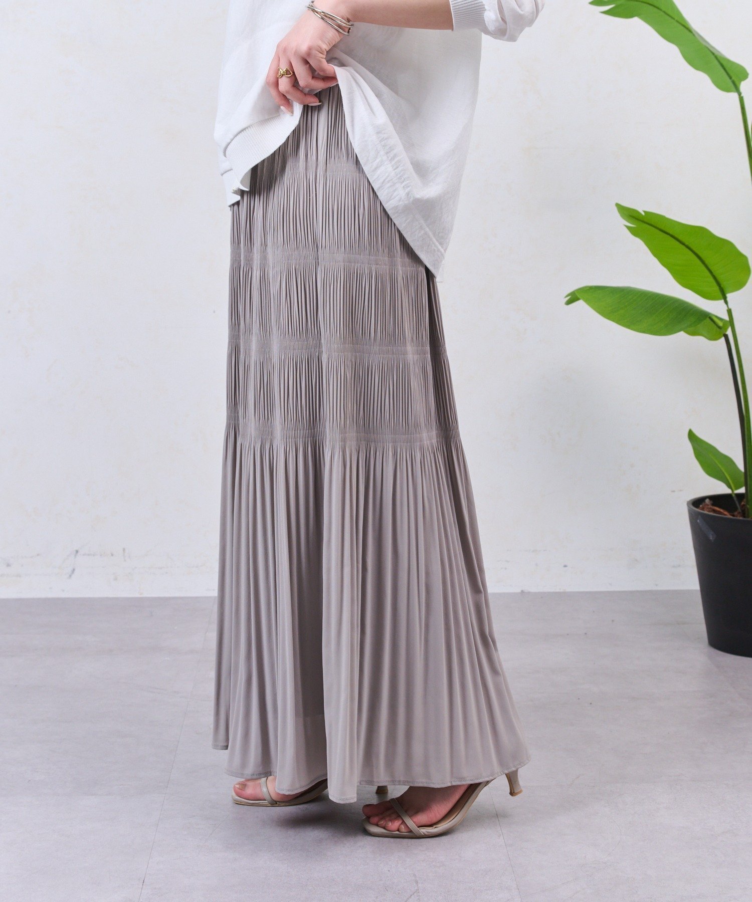 【ジェナ エスパス メルヴェイユ/Jena espace merveilleux】の【動きで魅せる】ランダムプリーツスカート 人気、トレンドファッション・服の通販 founy(ファニー) 　ファッション　Fashion　レディースファッション　Fashion for Women　スカート　Skirts　プリーツスカート / 上品フェミニンスタイル　Pleated Skirts　スマート　Smart, Elegant　プリーツ　Pleats, Pleated　ランダム　Random, Irregular　再入荷　Restock / Back in Stock　おすすめ　Recommended / Our Picks　 other-1|ID: prp329100004933892 ipo3291000000037031927