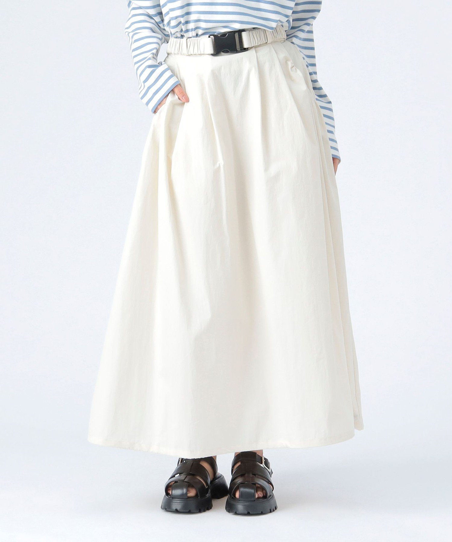 【ビームス ハート/BEAMS HEART】の撥水 ナイロン ガチャベルト スカート インテリア・キッズ・メンズ・レディースファッション・服の通販 founy(ファニー) 　ファッション　Fashion　レディースファッション　Fashion for Women　スカート　Skirts　ベルト&ウエストマーク　Belts & Waist Accessories　アウトドア　Outdoor Clothing　コンパクト　Compact, Small Size　ダウン　Down, Puffer　トレンド　Trend, Trending Now　フレア　Flare, Flared　ミックス　Mix, Mixed Style　ルーズ　Loose, Oversized　ロング　Long, Long-Length　おすすめ　Recommended / Our Picks　OFF WHITE|ID: prp329100004933905 ipo3291000000037031983