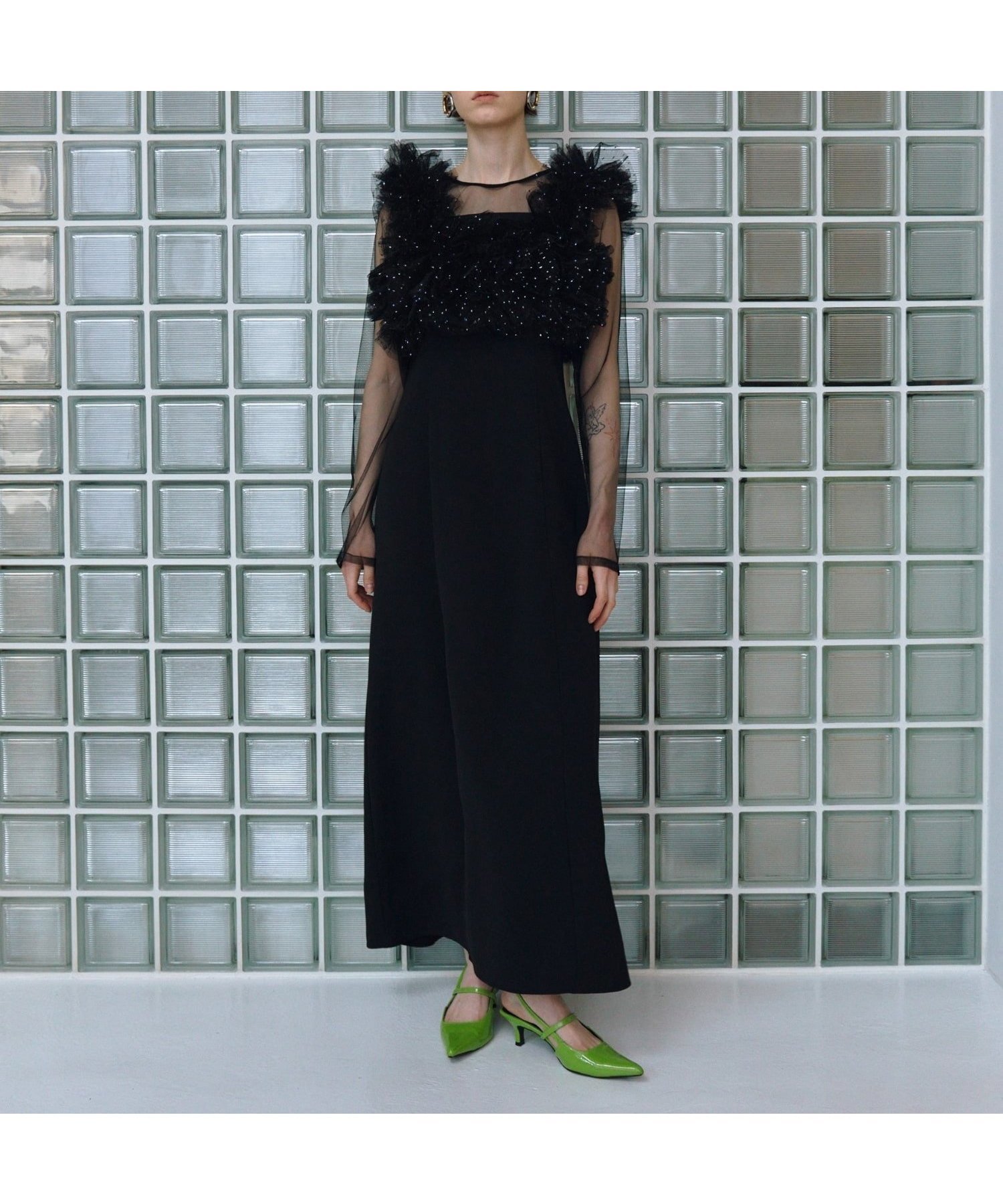 【その他のブランド/Other】の【3点セット】結婚式・お呼ばれ対応 チュールフリルドレス インテリア・キッズ・メンズ・レディースファッション・服の通販 founy(ファニー) 　ファッション　Fashion　レディースファッション　Fashion for Women　ワンピース　Dresses　フォーマル・パーティードレス・結婚式用ドレス　Elegant & Casual Dresses　インナー　Innerwear　シルバー　Silver, Metallic Silver　シンプル　Simple, Minimal　スペシャル　Special, Limited Edition　とろみ　Fluid, Flowy Fabric　チュール　Tulip, Tulip Motif　ドット　Polka Dot, Dot Pattern　ドレープ　Drape, Draping Fabric　バランス　Balance, Style Balance　フリル　Frill, Ruffle　ベスト　Vest, Waistcoat　ベロア　Velour, Soft Velvet　無地　Plain, Solid Color　冬　Winter / This Winter　エレガント 上品　Elegant　結婚式　Wedding　ブラック|ID: prp329100004933906 ipo3291000000037031989