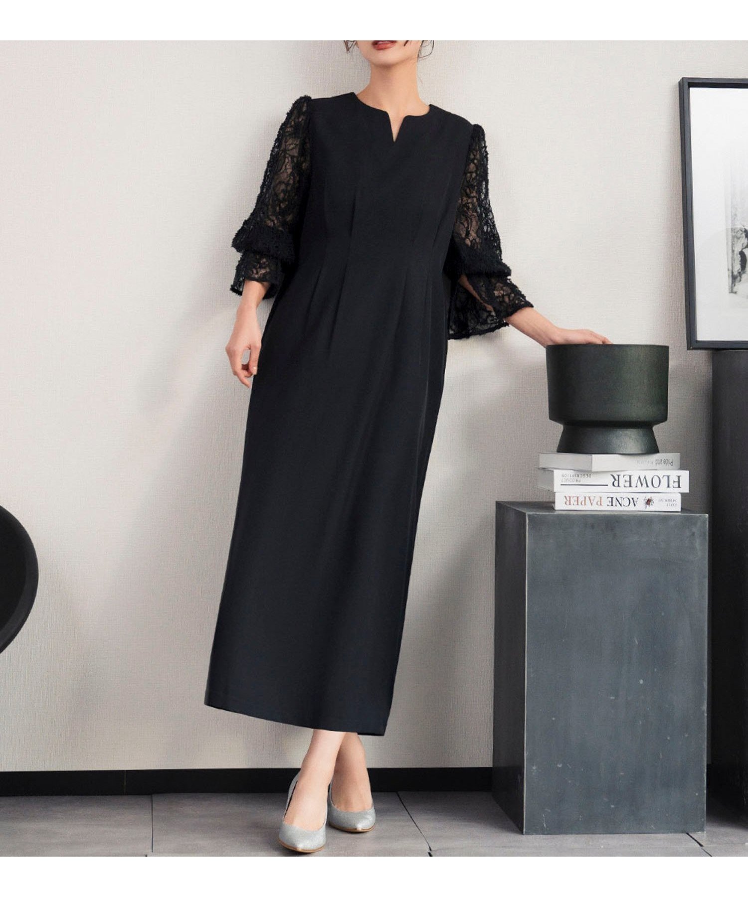 【その他のブランド/Other】の【喪服・礼服】フォーマルワンピース レース Aライン 結婚式 ブラックフォーマル インテリア・キッズ・メンズ・レディースファッション・服の通販 founy(ファニー) 　ファッション　Fashion　レディースファッション　Fashion for Women　ワンピース　Dresses　アクセサリー　Fashion Accessories　エレガント 上品　Elegant　カフス　Cuff Design　ショルダー　Shoulder, Shoulder Strap　ストレッチ　Stretch, Stretchy Fabric　ツイル　Twist, Twisted Detail　ドレス　Dress, One-Piece　フェザー　Feather, Feather Detail　フォーマル　Formal, Dressy　ポケット　Pocket, Pocket Detail　レース　Lace, Lace Fabric　楽ちん　Easy Fit, Comfortable　再入荷　Restock / Back in Stock　おすすめ　Recommended / Our Picks　セレモニー　Ceremony　入学式　Entrance Ceremony　卒業式　Graduation Ceremony　ビジネス 仕事 通勤　Business / Work / Commuting　結婚式　Wedding　二次会　After Party　NA|ID: prp329100004933909 ipo3291000000037032002