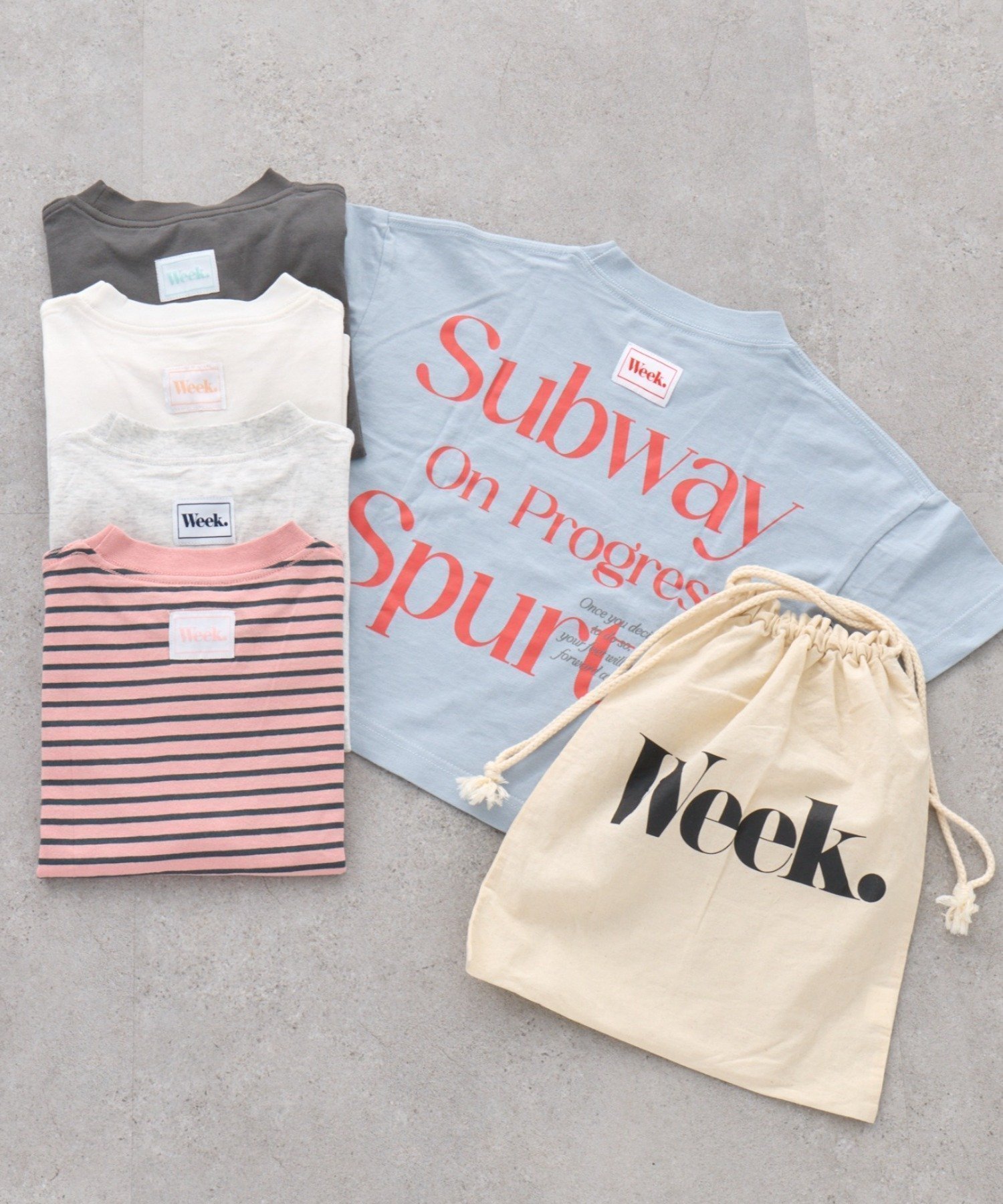 【チャオパニックティピー/CIAOPANIC TYPY / KIDS】の【KIDS】綿100%5枚セットアソート半袖TEE/巾着付き《WEEKTEE》 インテリア・キッズ・メンズ・レディースファッション・服の通販 founy(ファニー) 　ファッション　Fashion　キッズファッション　Fashion for Kids　キャップ　Cap, Baseball Cap　巾着　Drawstring Bag, Kinchaku　スニーカー　Sneakers, Trainers　スリット　Slit, Slit Detail　デニム　Denim, Jeans Material　定番　Standard, Basic Item　プリント　Print, Printed Pattern　ボックス　Boxy, Box Shape　半袖　Short Sleeve, Half Sleeve　おすすめ　Recommended / Our Picks　カラーなし|ID: prp329100004936015 ipo3291000000037040831