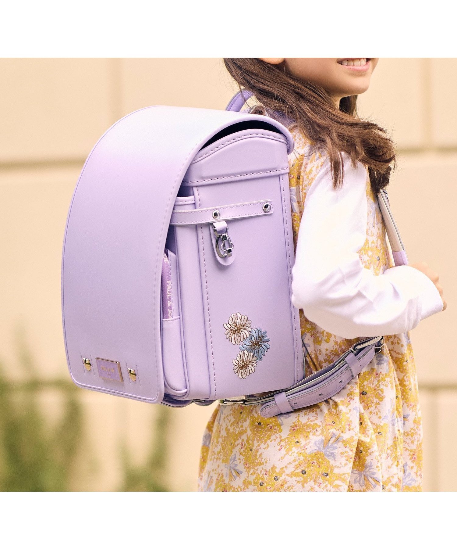 【シフォン/SHIFFON / KIDS】のPAUL JOE/クリザンテームキャットランドセル【即納】 インテリア・キッズ・メンズ・レディースファッション・服の通販 founy(ファニー) 　ファッション　Fashion　キッズファッション　Fashion for Kids　エレガント 上品　Elegant　クッション　Cushion, Throw Pillow　コレクション　Collection, Seasonal Line　抗菌　Antibacterial, Bacteria-Resistant　シンプル　Simple, Minimal　スタイリッシュ　Stylish, Fashionable　ダメージ　Distressed, Destroyed　定番　Standard, Basic Item　猫　Cat, Kitty　フィット　Fit, Slim Fit　フラット　Flat, Flat Shoes　フロント　Front, Front Design　プリント　Print, Printed Pattern　プレート　Plate, Dish　ベーシック　Basic, Essential　ポケット　Pocket, Pocket Detail　モチーフ　Motif, Design Theme　ラウンド　Round, Round Neck　light purple|ID: prp329100004936048 ipo3291000000037041067