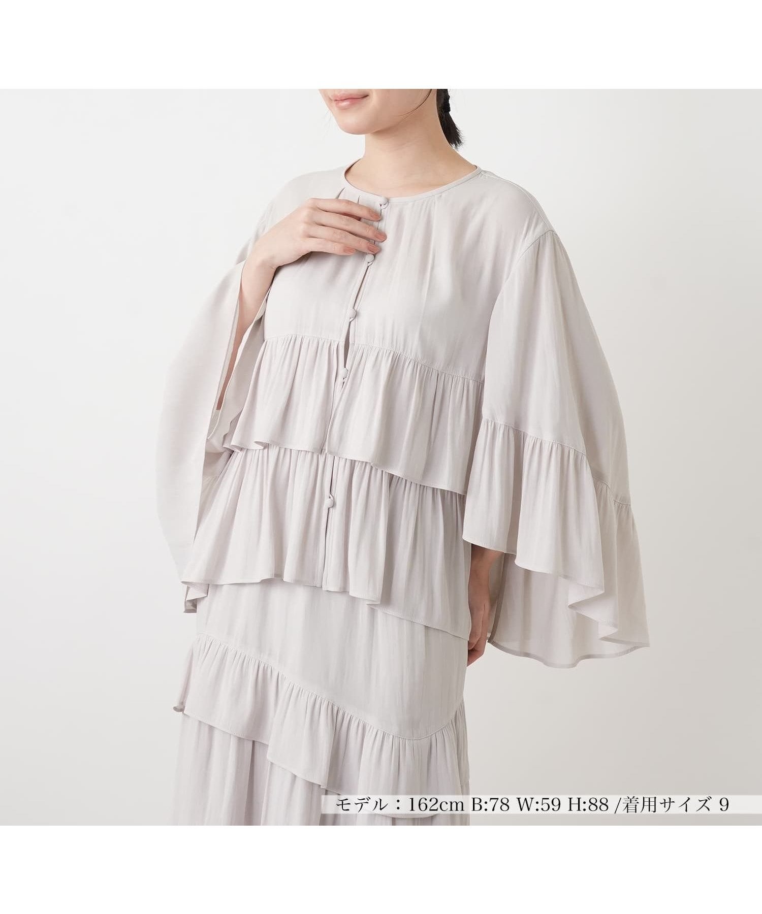 【レリアン/LEILIAN】のティアードバタフライスリーブブラウス 人気、トレンドファッション・服の通販 founy(ファニー) 　ファッション　Fashion　レディースファッション　Fashion for Women　トップス・カットソー　Cut & Sew Tops　シャツ・ブラウス・オフィスカジュアル　Elegant Blouses & Button-Ups　ウォッシャブル　Machine Washable　エレガント 上品　Elegant　ギャザー　Gathered, Ruffled　スリーブ　Sleeve, Long Sleeve / Short Sleeve　セットアップ　Set-Up, Coordinated Outfit　バタフライ　Butterfly, Butterfly Motif　フロント　Front, Front Design　ポケット　Pocket, Pocket Detail　ループ　Loop, Loop Knit　夏　Summer　 other-1|ID: prp329100004936155 ipo3291000000037041507