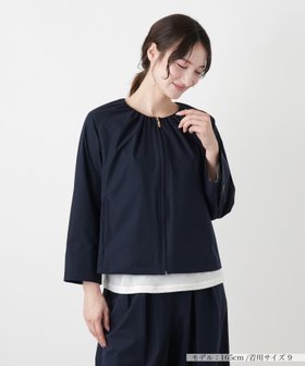 【レリアン/LEILIAN】のノーカラージップジャケット【Leilian WHITE LABEL】 大人の最旬トレンドファッション＆コーディネート founy(ファウニー) ファッション Fashion レディースファッション Fashion for Women アウター Coat / Outerwear Collection レディースジャケット・軽アウター Jackets ウォッシャブル Machine Washable カットソー Cut and Sewn Top ギャザー Gathered, Ruffled ショート Short, Short Length ジップアップ Zip-Up, Full Zip ジャケット Jacket, Outerwear スリーブ Sleeve, Long Sleeve / Short Sleeve トレンド Trend, Trending Now フィット Fit, Slim Fit フォルム Silhouette, Form フロント Front, Front Design ベーシック Basic, Essential ポケット Pocket, Pocket Detail 夏 Summer |ID:prp329100004936157