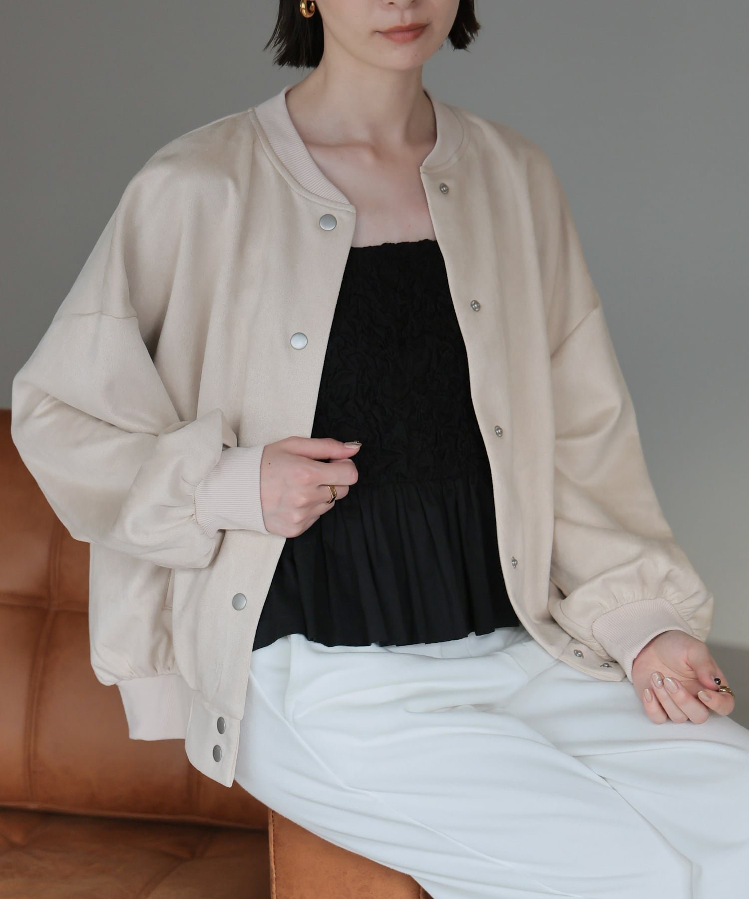 【リラクロ/relaclo】のmitis/フェイクスウェードスタジャン インテリア・キッズ・メンズ・レディースファッション・服の通販 founy(ファニー) 　ファッション　Fashion　レディースファッション　Fashion for Women　カットソー　Cut and Sewn Top　スウェット / スエット　Sweatshirt, Sweatwear　スタンダード　Standard, Basic　タンク　Tank Top, Sleeveless Top　ファブリック　Fabric, Textile　春　Spring　秋　Autumn　軽量　Lightweight, Ultra Light　アイボリー|ID: prp329100004936183 ipo3291000000037041625