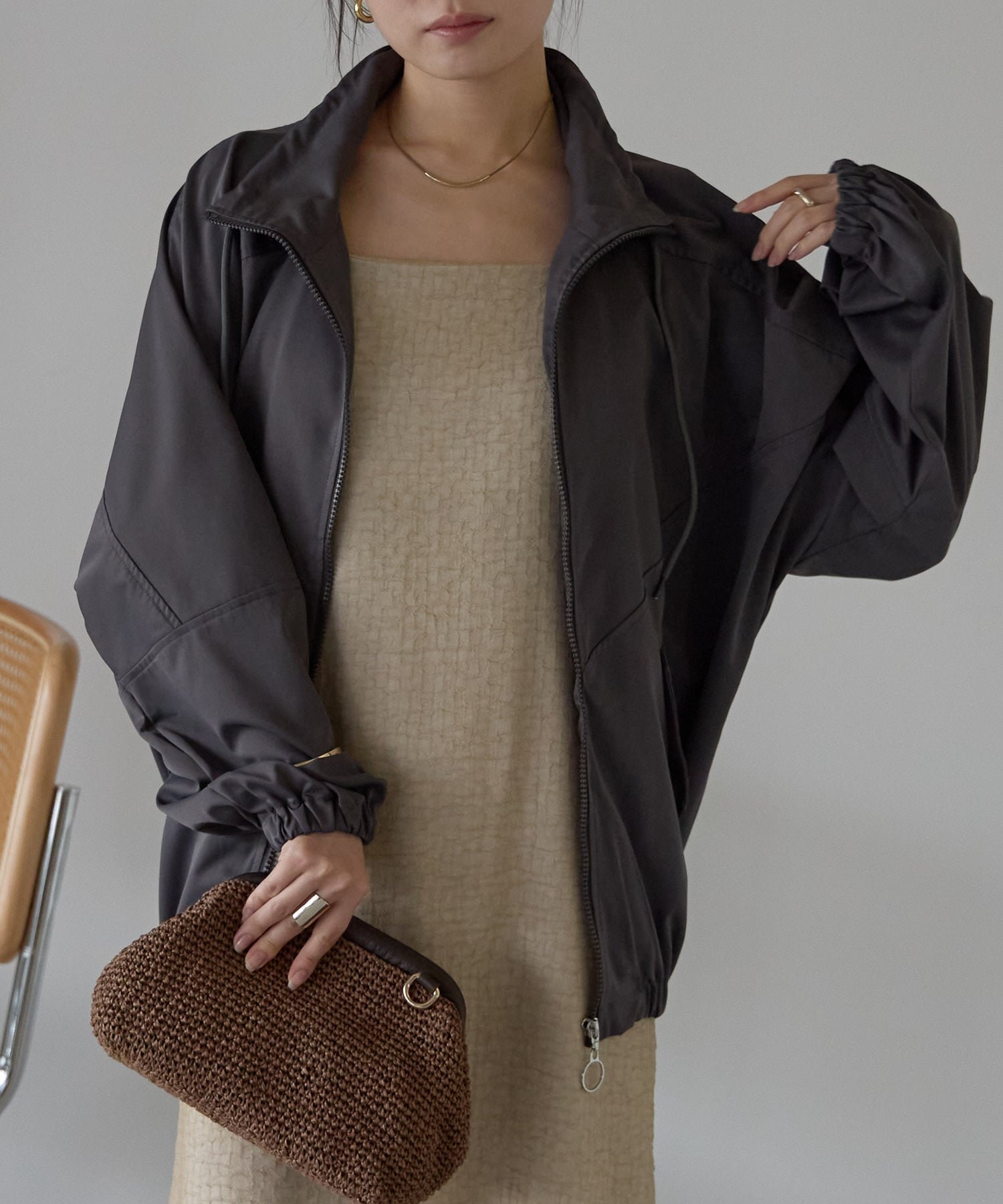 【リラクロ/relaclo】のmitis/オーバーサイズトラックジャケット インテリア・キッズ・メンズ・レディースファッション・服の通販 founy(ファニー) 　ファッション　Fashion　レディースファッション　Fashion for Women　アウター　Coat / Outerwear Collection　レディースジャケット・軽アウター　Jackets　インナー　Innerwear　ジャケット　Jacket, Outerwear　スタンド　Stand Collar, Upright Stand　フロント　Front, Front Design　チャコール|ID: prp329100004936184 ipo3291000000037041637