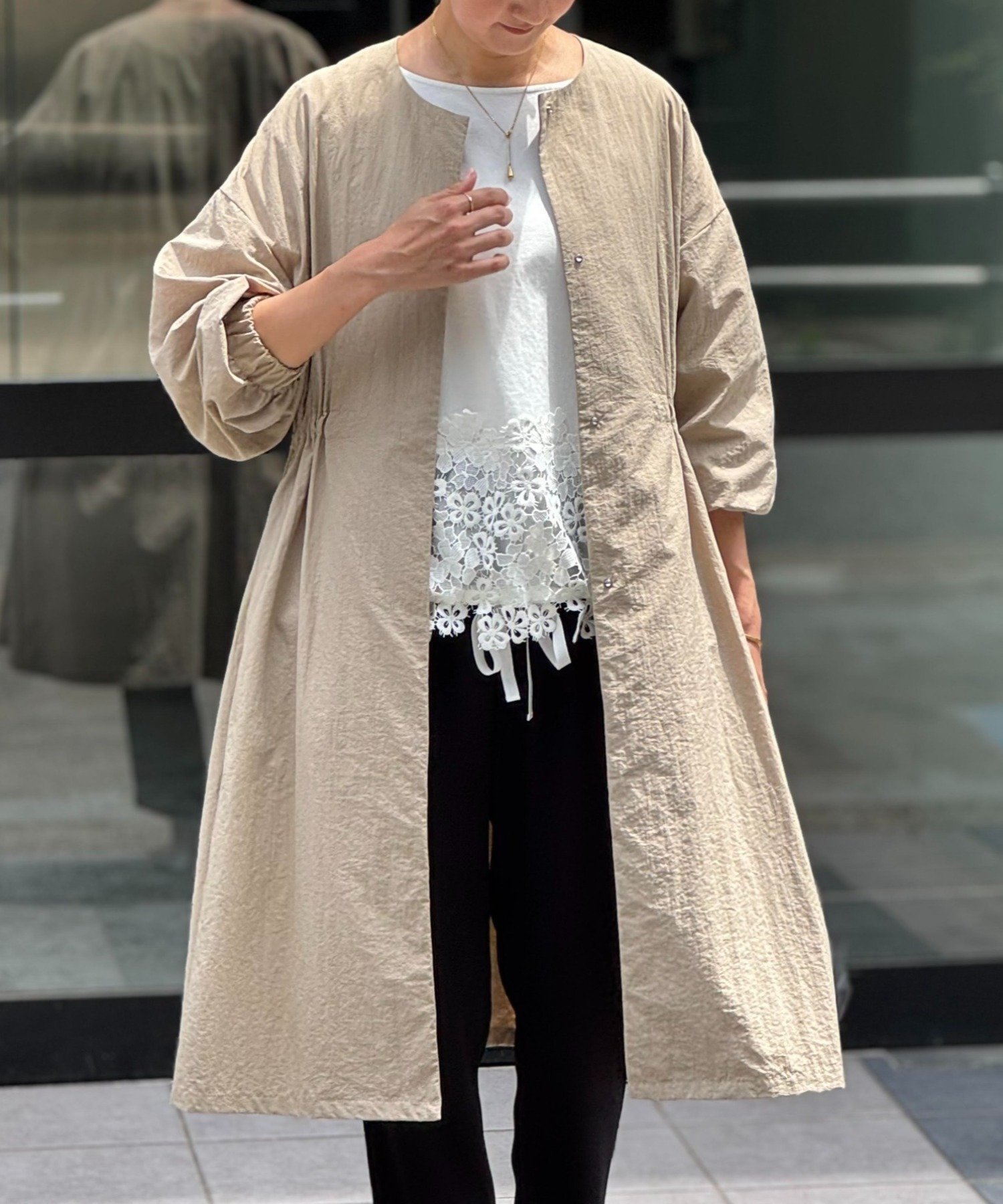 【ビアズリー/BEARDSLEY】のバルーン袖フレアーコート 人気、トレンドファッション・服の通販 founy(ファニー) 　ファッション　Fashion　レディースファッション　Fashion for Women　アウター　Coat / Outerwear Collection　コート・ロングコート・ピーコート　Long Coats, Peacoats & More　春　Spring　秋　Autumn　コンパクト　Compact, Small Size　軽量　Lightweight, Ultra Light　スニーカー　Sneakers, Trainers　スリーブ　Sleeve, Long Sleeve / Short Sleeve　バルーン　Balloon, Balloon Silhouette　ボトム　Bottoms, Lower Wear　ワイド　Wide, Wide Fit　再入荷　Restock / Back in Stock　おすすめ　Recommended / Our Picks　ビジネス 仕事 通勤　Business / Work / Commuting　 other-1|ID: prp329100004936246 ipo3291000000037041887