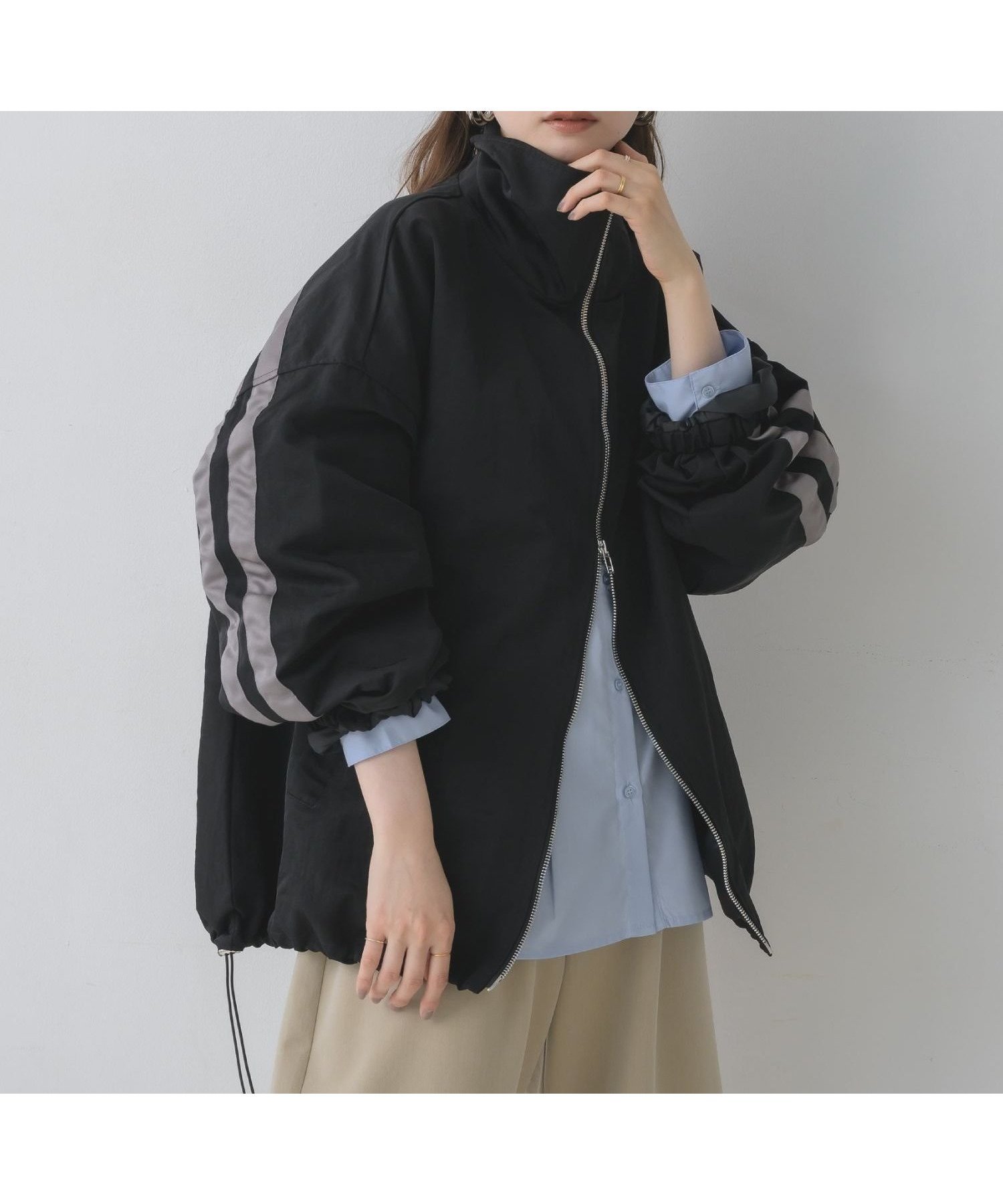 【レトロガール/RETRO GIRL】の【リバイバル・新色追加】ライントラックジャケット インテリア・キッズ・メンズ・レディースファッション・服の通販 founy(ファニー) 　ファッション　Fashion　レディースファッション　Fashion for Women　アウター　Coat / Outerwear Collection　レディースジャケット・軽アウター　Jackets　春　Spring　シンプル　Simple, Minimal　ジャケット　Jacket, Outerwear　スタンド　Stand Collar, Upright Stand　スポーツ　Sports, Activewear　スラックス　Slacks, Dress Pants　トレンド　Trend, Trending Now　定番　Standard, Basic Item　フロント　Front, Front Design　ブルゾン　Blouson, Bomber Jacket　ボトム　Bottoms, Lower Wear　おすすめ　Recommended / Our Picks　2025年　2025　2025-2026秋冬・A/W　Autumn/Winter 2025–26 AW25–26　2026年　2026　ブラック/柄|ID: prp329100004936284 ipo3291000000037042074