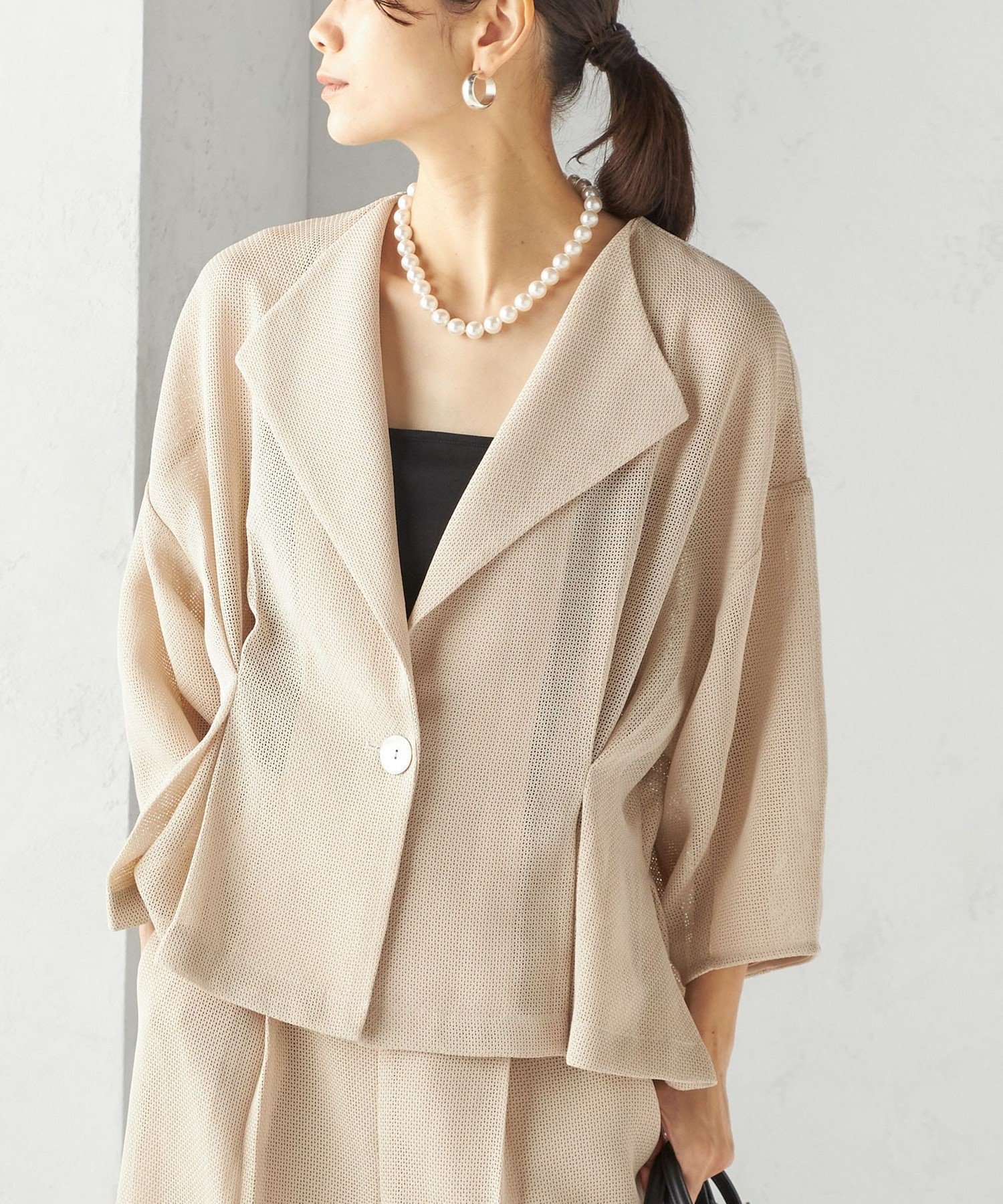 【シップス フォー ウィメン/SHIPS】のtroisiemeCHACO 洗濯機可能 メッシュ 半袖 ジャケット インテリア・キッズ・メンズ・レディースファッション・服の通販 founy(ファニー) 　ファッション　Fashion　レディースファッション　Fashion for Women　アウター　Coat / Outerwear Collection　レディースジャケット・軽アウター　Jackets　おすすめ　Recommended / Our Picks　インナー　Innerwear　カットソー　Cut and Sewn Top　ジャケット　Jacket, Outerwear　セットアップ　Set-Up, Coordinated Outfit　トライアングル　Triangle, Triangular Shape　フレア　Flare, Flared　メッシュ　Mesh, Net Fabric　ワイド　Wide, Wide Fit　半袖　Short Sleeve, Half Sleeve　夏　Summer　結婚式　Wedding　ベージュ|ID: prp329100004936311 ipo3291000000037042194