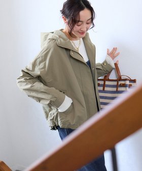 【エルーラ/Elura】のフーデットショートブルゾン/661903 人気、トレンドファッション・服の通販 founy(ファニー) ファッション Fashion レディースファッション Fashion for Women アウター Coat / Outerwear Collection ブルゾンジャケット・スポーティアウター Blouson Jackets ブルゾン Blouson, Bomber Jacket リュクス Luxury, Elegant, High-End, Chic エレガント 上品 Elegant ビジネス 仕事 通勤 Business / Work / Commuting |ID:prp329100004936313