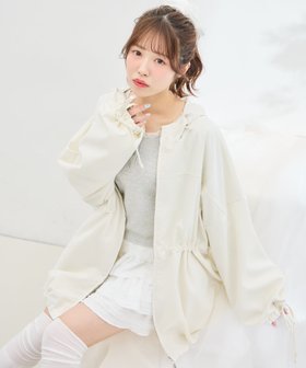 【イング/INGNI】のミドル丈袖リボン2WAYマンパー 大人の最旬トレンドファッション＆コーディネート founy(ファウニー) ファッション Fashion レディースファッション Fashion for Women トップス・カットソー Cut & Sew Tops ガーリー Girly, Feminine Style ショート Short, Short Length スマホ Smartphone, Mobile Device スリーブ Sleeve, Long Sleeve / Short Sleeve デニム Denim, Jeans Material ドローコード Drawcord, Drawstring Cord パーカー Hoodie, Parka フェミニン Feminine, Girly フレア Flare, Flared ブルゾン Blouson, Bomber Jacket ポケット Pocket, Pocket Detail 羽織 Haori, Light Jacket ミドル Middle Length, Mid Height ミニスカート Mini Skirt, Short Skirt リボン Ribbon, Bow おすすめ Recommended / Our Picks |ID:prp329100004936444