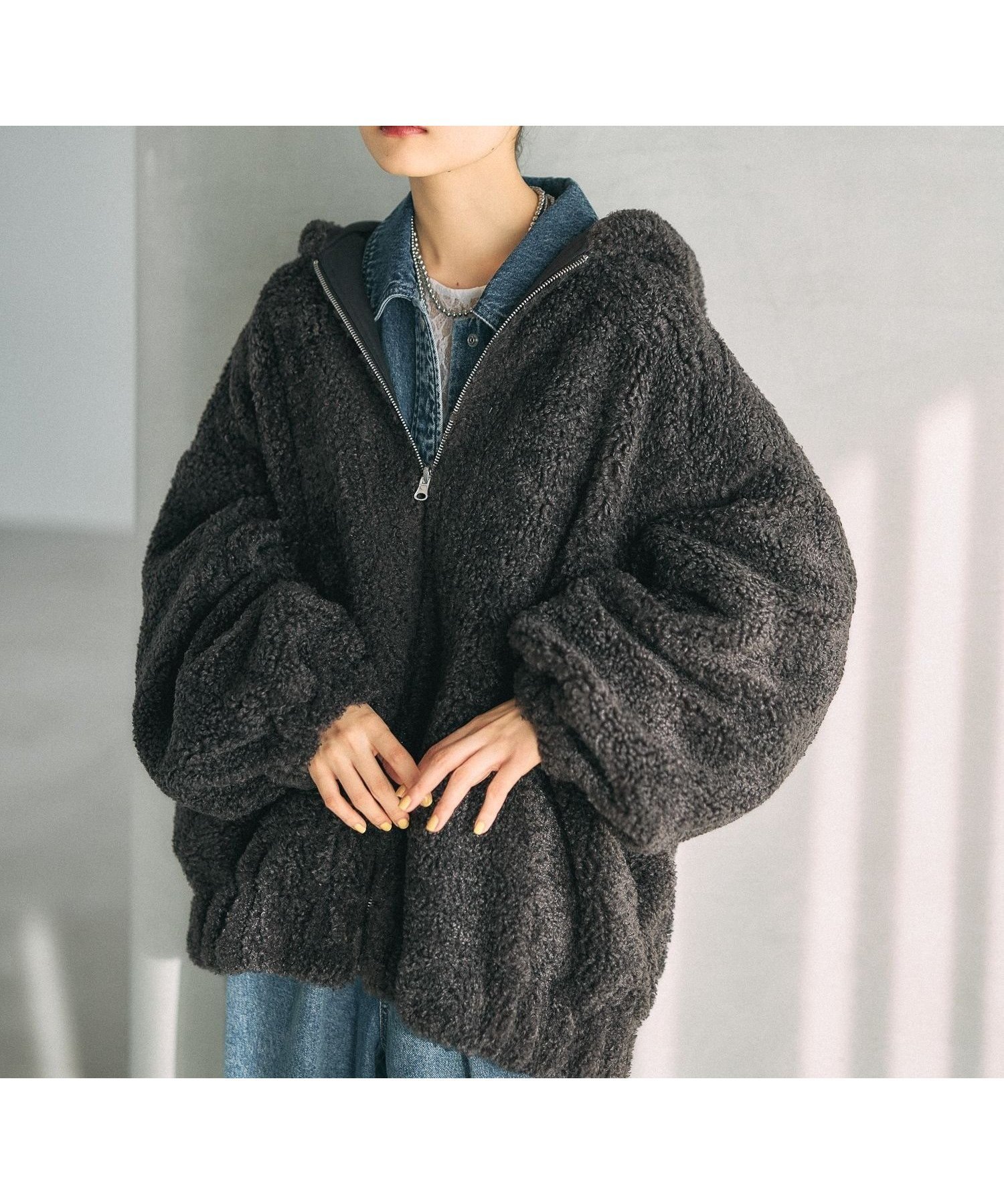 【レプシィム ローリーズファーム/LEPSIM LOWRYS FARM】のリバーシブルボアフーディブルゾン 人気、トレンドファッション・服の通販 founy(ファニー) 　ファッション　Fashion　レディースファッション　Fashion for Women　アウター　Coat / Outerwear Collection　ブルゾンジャケット・スポーティアウター　Blouson Jackets　トレンド　Trend, Trending Now　ブルゾン　Blouson, Bomber Jacket　リバーシブル　Reversible, Two-Sided　ワイド　Wide, Wide Fit　冬　Winter / This Winter　防寒　Cold Protection, Winter-Ready　 other-1|ID: prp329100004936468 ipo3291000000037042912