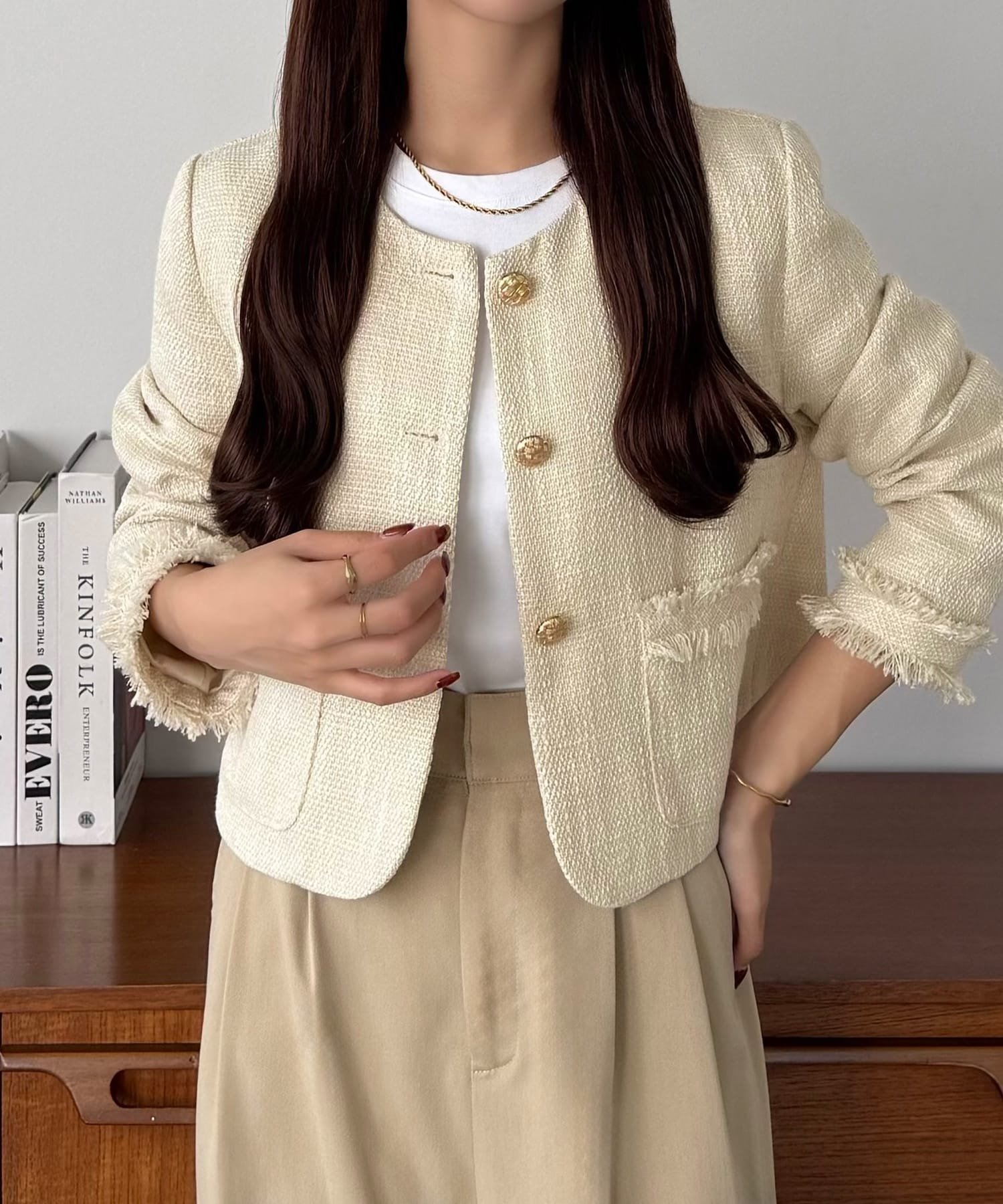 【ジュノア/JUNOAH】のcallautia ゴールドボタンツイードジャケット インテリア・キッズ・メンズ・レディースファッション・服の通販 founy(ファニー) 　ファッション　Fashion　レディースファッション　Fashion for Women　アウター　Coat / Outerwear Collection　レディースジャケット・軽アウター　Jackets　アイボリー|ID: prp329100004936480 ipo3291000000037042979