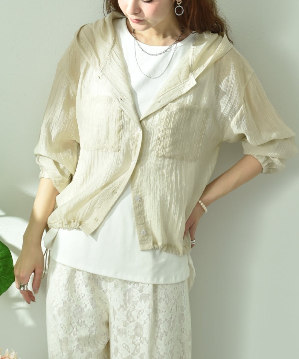 【インタープラネット/INTERPLANET】の【UV】シフォンワッシャーフード付シャツブルゾン インテリア・キッズ・メンズ・レディースファッション・服の通販 founy(ファニー) 　ファッション　Fashion　レディースファッション　Fashion for Women　アウター　Coat / Outerwear Collection　ブルゾンジャケット・スポーティアウター　Blouson Jackets　トップス・カットソー　Cut & Sew Tops　シャツ・ブラウス・オフィスカジュアル　Elegant Blouses & Button-Ups　シアー　Sheer, See-Through　テクスチャー　Texture, Textured Fabric　トレンド　Trend, Trending Now　フォルム　Silhouette, Form　ブルゾン　Blouson, Bomber Jacket　人気　Popular, Best Seller　夏　Summer　春　Spring　S/S・春夏　SS, Spring/Summer, Warm Season　ベージュ|ID: prp329100004936568 ipo3291000000037043528