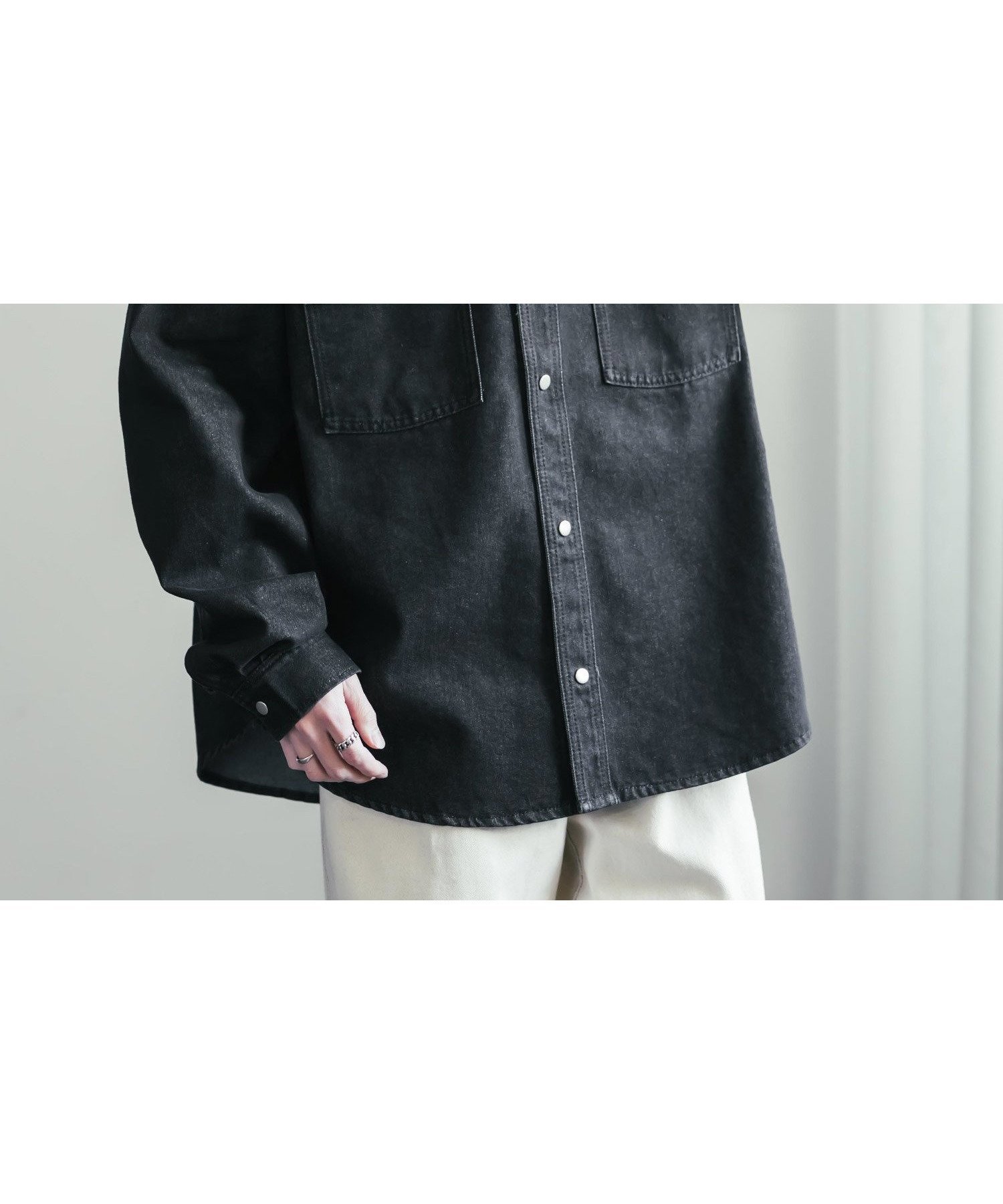 【ロッキーモンロー/Rocky Monroe】のオーバーサイズデニムシャツジャケット 人気、トレンドファッション・服の通販 founy(ファニー) 　ファッション　Fashion　レディースファッション　Fashion for Women　アウター　Coat / Outerwear Collection　レディースジャケット・軽アウター　Jackets　ウォッシュ　Washed Finish　ヴィンテージ　Vintage Style　カットソー　Cut and Sewn Top　カーゴパンツ　Cargo Pants, Utility Pants　クラシック　Classic, Timeless Style　ケミカル　Chemical, Chemical Wash　シンプル　Simple, Minimal　ジャケット　Jacket, Outerwear　スラックス　Slacks, Dress Pants　デニム　Denim, Jeans Material　トレンド　Trend, Trending Now　トレーナー　Sweatshirt, Trainer　バランス　Balance, Style Balance　ビッグ　Big, Oversized　フラップ　Flap, Flap Pocket　フレア　Flare, Flared　フロント　Front, Front Design　ポケット　Pocket, Pocket Detail　ミックス　Mix, Mixed Style　メンズ　Men's, Menswear　リラックス　Relax, Relaxed Fit　ロング　Long, Long-Length　ワイド　Wide, Wide Fit　再入荷　Restock / Back in Stock　おすすめ　Recommended / Our Picks　エレガント 上品　Elegant　 other-1|ID: prp329100004936620 ipo3291000000037043862