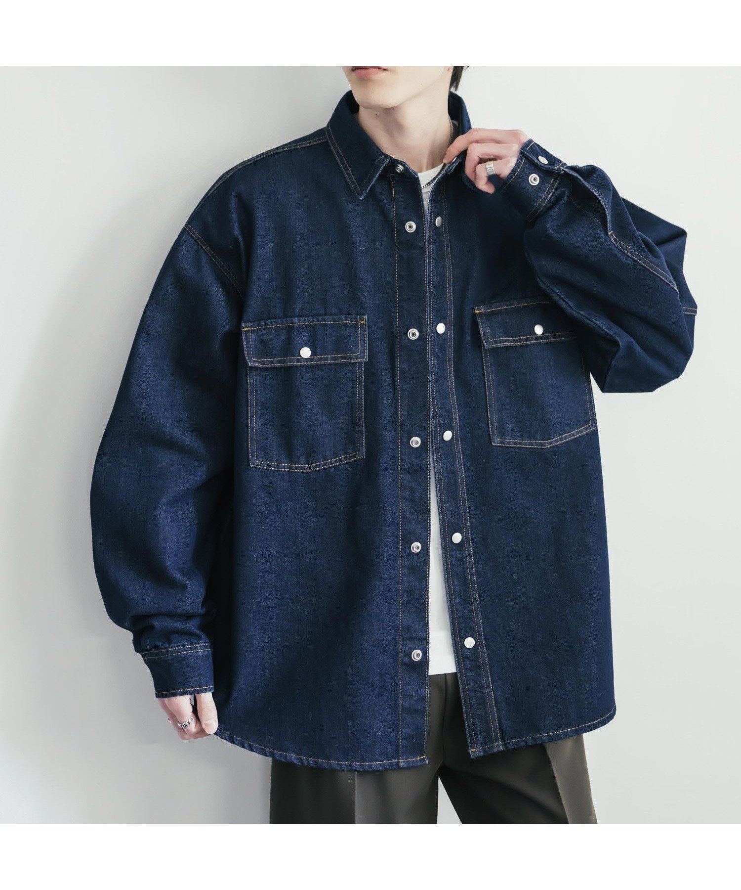 【ロッキーモンロー/Rocky Monroe】のオーバーサイズデニムシャツジャケット インテリア・キッズ・メンズ・レディースファッション・服の通販 founy(ファニー) 　ファッション　Fashion　レディースファッション　Fashion for Women　アウター　Coat / Outerwear Collection　レディースジャケット・軽アウター　Jackets　ウォッシュ　Washed Finish　ヴィンテージ　Vintage Style　カットソー　Cut and Sewn Top　カーゴパンツ　Cargo Pants, Utility Pants　クラシック　Classic, Timeless Style　ケミカル　Chemical, Chemical Wash　シンプル　Simple, Minimal　ジャケット　Jacket, Outerwear　スラックス　Slacks, Dress Pants　デニム　Denim, Jeans Material　トレンド　Trend, Trending Now　トレーナー　Sweatshirt, Trainer　バランス　Balance, Style Balance　ビッグ　Big, Oversized　フラップ　Flap, Flap Pocket　フレア　Flare, Flared　フロント　Front, Front Design　ポケット　Pocket, Pocket Detail　ミックス　Mix, Mixed Style　メンズ　Men's, Menswear　リラックス　Relax, Relaxed Fit　ロング　Long, Long-Length　ワイド　Wide, Wide Fit　再入荷　Restock / Back in Stock　おすすめ　Recommended / Our Picks　エレガント 上品　Elegant　ワンウォッシュ|ID: prp329100004936620 ipo3291000000037043874