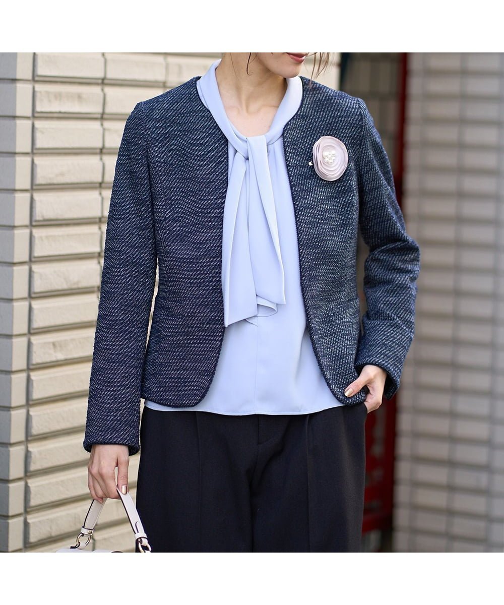 【アー ヴェー ヴェー/a.v.v】のカルゼストレッチツイードキーネックジャケット 人気、トレンドファッション・服の通販 founy(ファニー) 　ファッション　Fashion　レディースファッション　Fashion for Women　アウター　Coat / Outerwear Collection　レディースジャケット・軽アウター　Jackets　シルバー　Silver, Metallic Silver　シンプル　Simple, Minimal　ジャケット　Jacket, Outerwear　ストレッチ　Stretch, Stretchy Fabric　ツイード　Twill, Twill Weave　人気　Popular, Best Seller　パターン　Pattern, Design Print　楽ちん　Easy Fit, Comfortable　再入荷　Restock / Back in Stock　おすすめ　Recommended / Our Picks　エレガント 上品　Elegant　セレモニー　Ceremony　入学式　Entrance Ceremony　卒業式　Graduation Ceremony　ビジネス 仕事 通勤　Business / Work / Commuting　 other-1|ID: prp329100004936633 ipo3291000000037043943