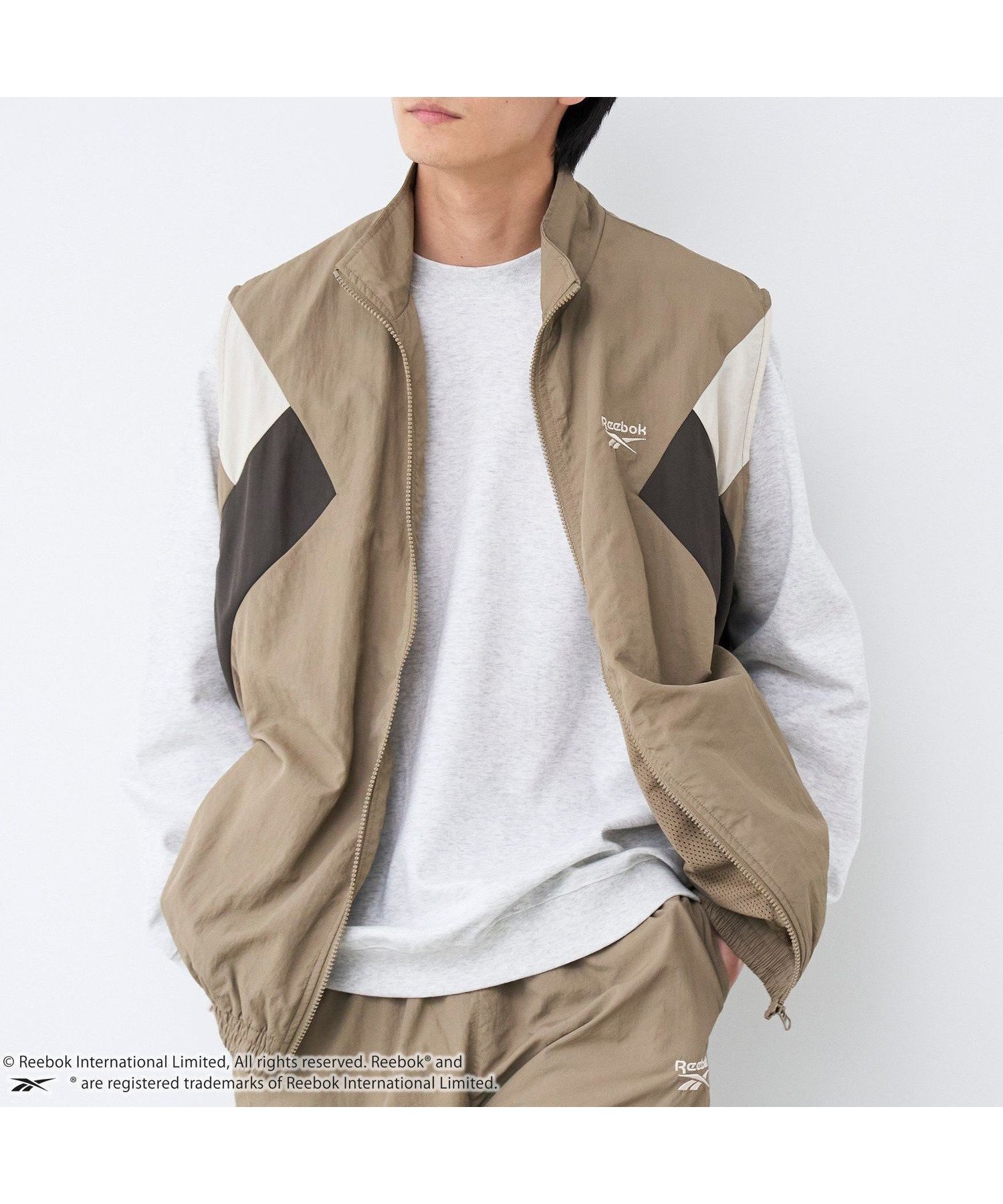 【コーエン/COEN】のReebok(リーボック)別注トラックベスト インテリア・キッズ・メンズ・レディースファッション・服の通販 founy(ファニー) 　ファッション　Fashion　レディースファッション　Fashion for Women　アウター　Coat / Outerwear Collection　トップス・カットソー　Cut & Sew Tops　ベスト&ジレ / 重ね着スタイル　Vests & Gilets　インナー　Innerwear　シューズ　Shoes, Footwear　ジャケット　Jacket, Outerwear　スポーツ　Sports, Activewear　スポーティ　Sporty, Casual Athletic　セットアップ　Set-Up, Coordinated Outfit　ベスト　Vest, Waistcoat　ポケット　Pocket, Pocket Detail　別注　Limited Edition, Custom Order　ミックス　Mix, Mixed Style　おすすめ　Recommended / Our Picks　2026年　2026　BEIGE|ID: prp329100004936668 ipo3291000000037044127