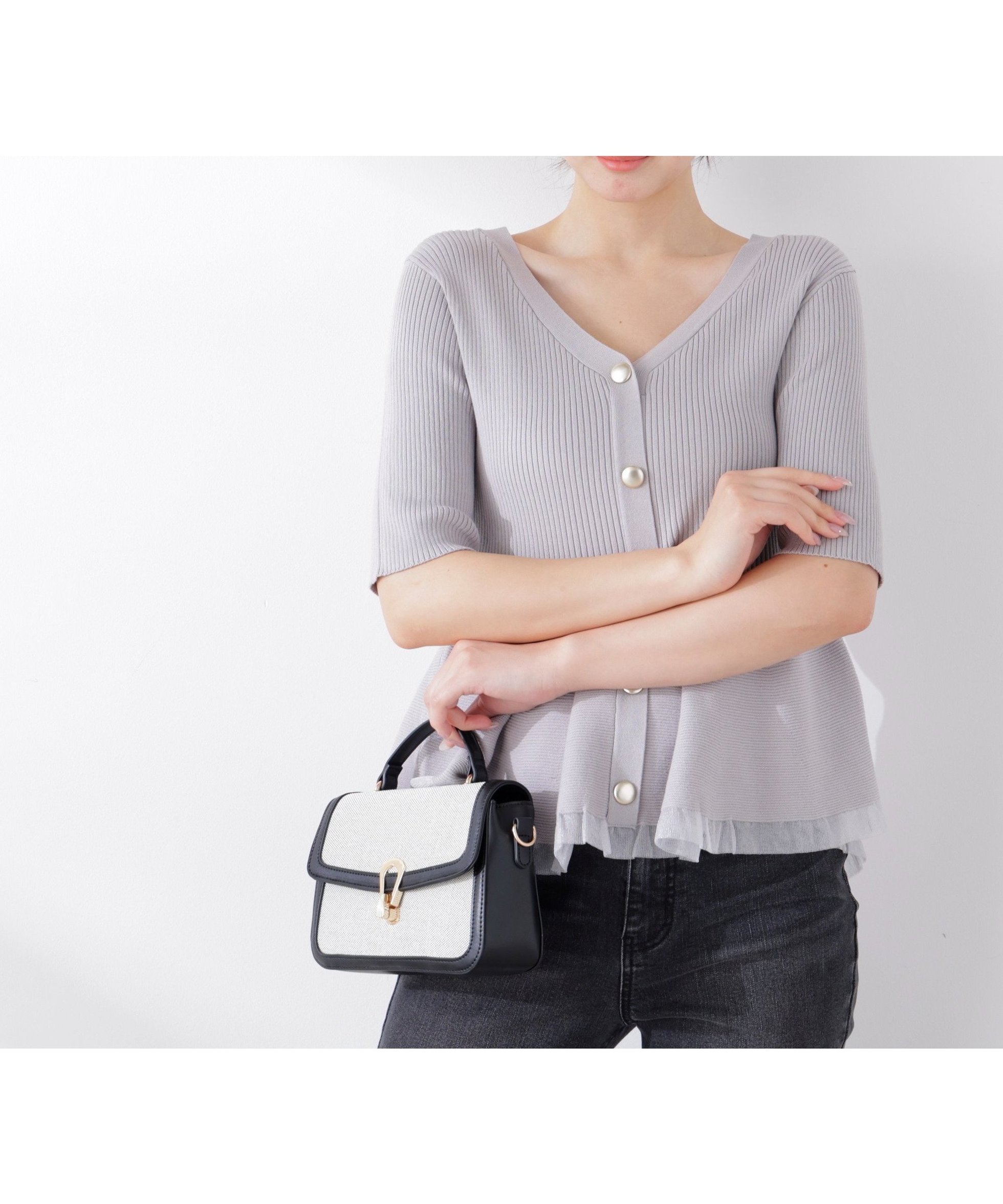 【プロポーション ボディドレッシング/PROPORTION BODY DRESSING】の部分シアーペプラムニット 26SS インテリア・キッズ・メンズ・レディースファッション・服の通販 founy(ファニー) 　ファッション　Fashion　レディースファッション　Fashion for Women　トップス・カットソー　Cut & Sew Tops　ニット　Knit Tops & Sweaters　シアー　Sheer, See-Through　フィット　Fit, Slim Fit　フロント　Front, Front Design　ペプラム　Peplum, Flared Hem　半袖　Short Sleeve, Half Sleeve　おすすめ　Recommended / Our Picks　2026年　2026　ライトグレー|ID: prp329100004936718 ipo3291000000037044489