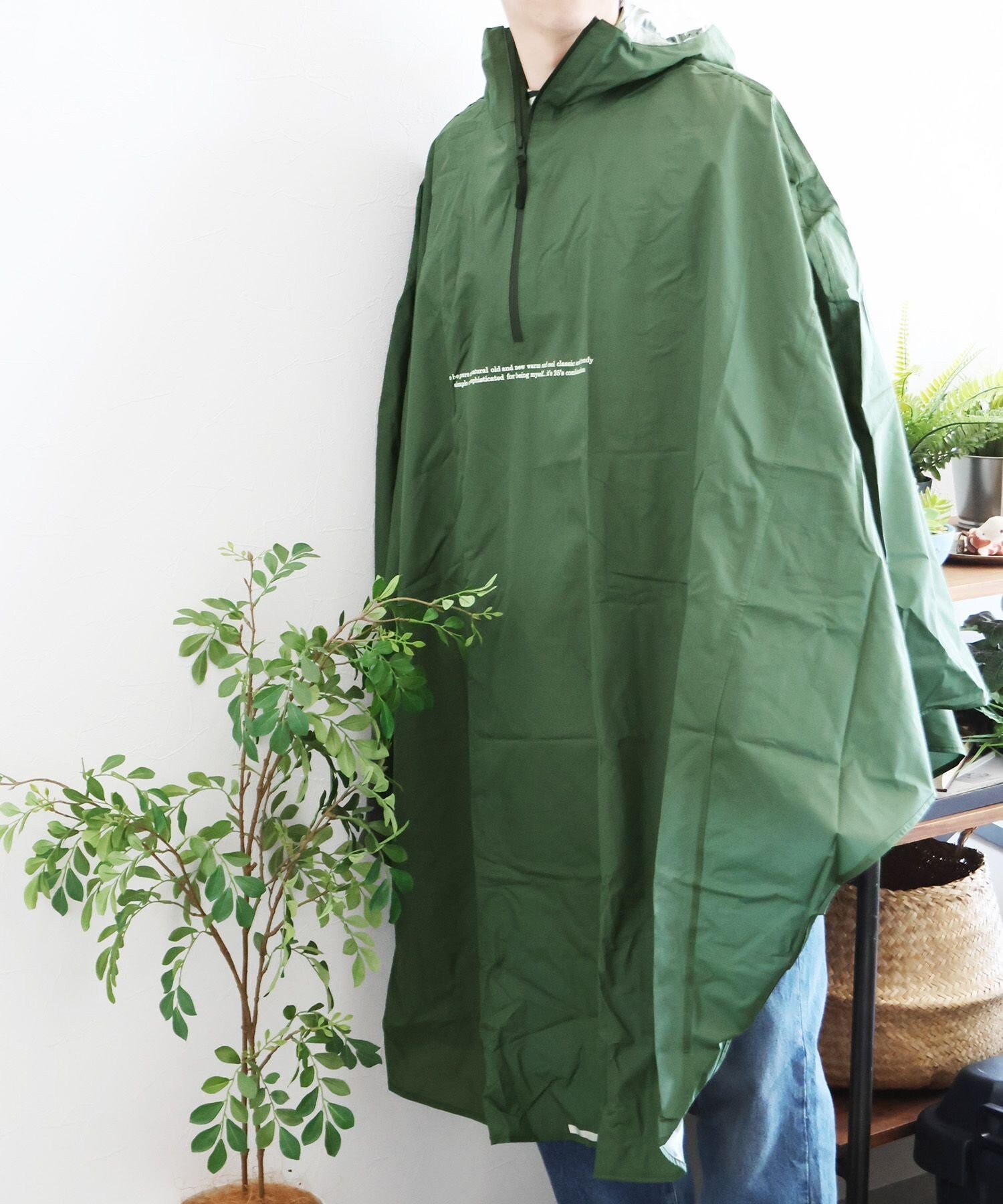 【ニコアンド/niko and】のオリジナルニコロゴ自転車レインポンチョ インテリア・キッズ・メンズ・レディースファッション・服の通販 founy(ファニー) 　ファッション　Fashion　レディースファッション　Fashion for Women　アウター　Coat / Outerwear Collection　ポンチョ・ケープコート　Ponchos & Capes　コーティング　Coating, Coated Finish　傘　Umbrella, Parasol　タンブラー　Tumbler, Travel Mug　バランス　Balance, Style Balance　フィット　Fit, Slim Fit　フロント　Front, Front Design　ポンチョ　Poncho, Cape Style　ビジネス 仕事 通勤　Business / Work / Commuting　モスグリーン71 欠品|ID: prp329100004939149 ipo3291000000037063443