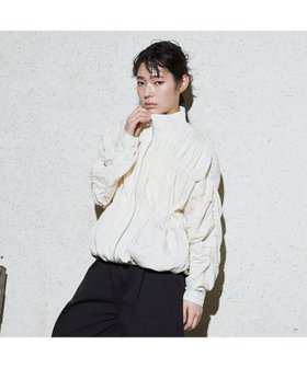 【ノミネ/NOMINE】のシャーリング ブルゾン 大人の最旬トレンドファッション＆コーディネート founy(ファウニー) ファッション Fashion レディースファッション Fashion for Women アウター Coat / Outerwear Collection ブルゾンジャケット・スポーティアウター Blouson Jackets インナー Innerwear シャーリング Shirring, Ruched スリーブ Sleeve, Long Sleeve / Short Sleeve ブルゾン Blouson, Bomber Jacket |ID:prp329100004939208