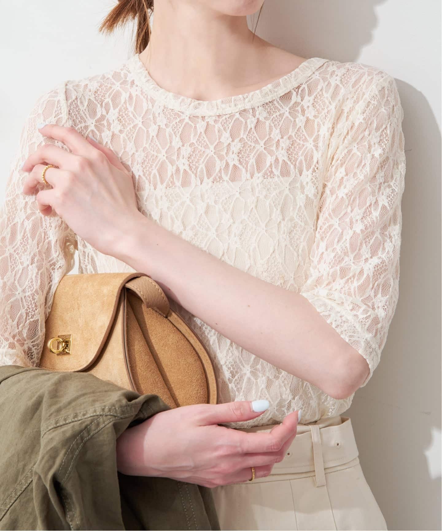 【スローブ イエナ/SLOBE IENA】のストレッチレースカットソー 人気、トレンドファッション・服の通販 founy(ファニー) 　ファッション　Fashion　レディースファッション　Fashion for Women　トップス・カットソー　Cut & Sew Tops　カットソー・ベーシックTシャツ　Cut-and-Sewn Tops / Stretch Tees & Basics　2026年　2026　おすすめ　Recommended / Our Picks　インナー　Innerwear　シアー　Sheer, See-Through　シンプル　Simple, Minimal　ジャケット　Jacket, Outerwear　レース　Lace, Lace Fabric　夏　Summer　 other-1|ID: prp329100004939477 ipo3291000000037065726