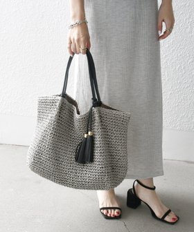 【シップス フォー ウィメン/SHIPS】の【WEB限定】SHIPS any コマアミ トート 人気、トレンドファッション・服の通販 founy(ファニー) ファッション Fashion レディースファッション Fashion for Women バッグ Bags 春 Spring シンプル Simple, Minimal タッセル Tassel, Fringe バランス Balance, Style Balance ポケット Pocket, Pocket Detail 2026年 2026 |ID:prp329100004942113