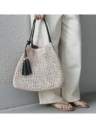 【シップス フォー ウィメン/SHIPS】の【WEB限定】SHIPS any コマアミ トート 人気、トレンドファッション・服の通販 founy(ファニー) ファッション Fashion レディースファッション Fashion for Women バッグ Bags 春 Spring シンプル Simple, Minimal タッセル Tassel, Fringe バランス Balance, Style Balance ポケット Pocket, Pocket Detail 2026年 2026 thumbnail ピンク|ID: prp329100004942113 ipo3291000000037091532