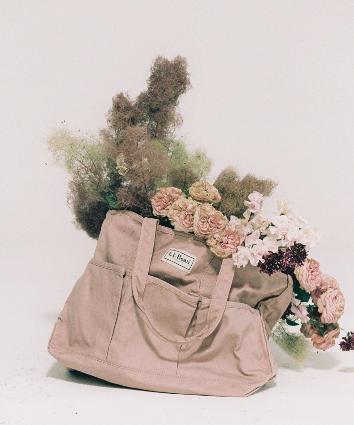 【アダム エ ロペ/ADAM ET ROPE'】の【L.L.Bean for BIOTOP】 Exclusive GARDEN TOTE BAG 人気、トレンドファッション・服の通販 founy(ファニー) 　ファッション　Fashion　レディースファッション　Fashion for Women　バッグ　Bags　アウトドア　Outdoor Clothing　キャンバス　Canvas, Canvas Fabric　シューズ　Shoes, Footwear　スポーツ　Sports, Activewear　人気　Popular, Best Seller　ポケット　Pocket, Pocket Detail　別注　Limited Edition, Custom Order　 other-1|ID: prp329100004942124 ipo3291000000037091588