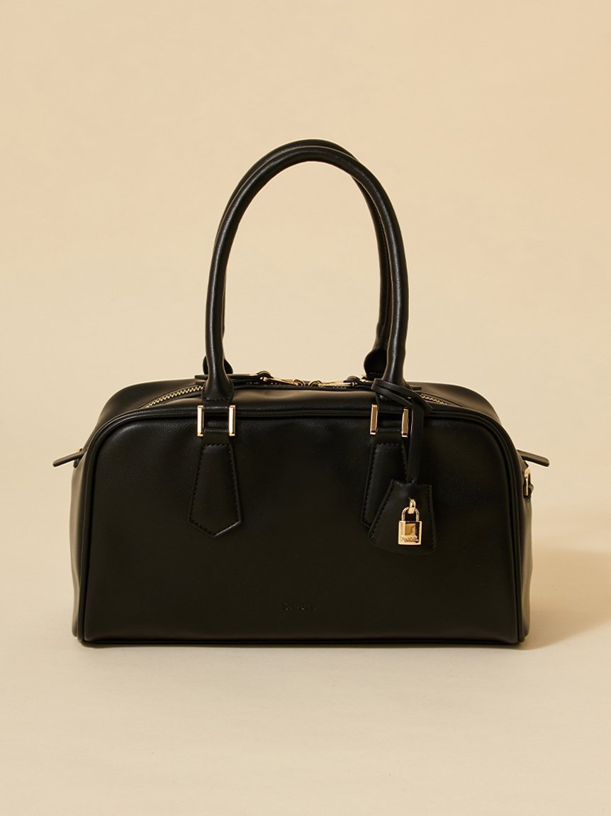 【スナイデル/SNIDEL】のパドロックチャームボストン インテリア・キッズ・メンズ・レディースファッション・服の通販 founy(ファニー) 　ファッション　Fashion　レディースファッション　Fashion for Women　おすすめ　Recommended / Our Picks　ショルダー　Shoulder, Shoulder Strap　スマート　Smart, Elegant　トレンド　Trend, Trending Now　ボストンバッグ　Boston Bag, Retro Bag　エレガント 上品　Elegant　BLK[009]|ID: prp329100004942196 ipo3291000000037092048