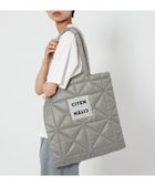 【シテン/CITEN】のCITEN CITEN パデッド トートバッグ 人気、トレンドファッション・服の通販 founy(ファニー) ファッション Fashion レディースファッション Fashion for Women バッグ Bags キルティング Quilted, Quilting トライアングル Triangle, Triangular Shape フィット Fit, Slim Fit ポケット Pocket, Pocket Detail モコモコ Fuzzy, Fluffy A/W・秋冬 Autumn/Winter おすすめ Recommended / Our Picks thumbnail LT.GRAY|ID: prp329100004942775 ipo3291000000037099143