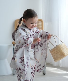 【ウタタネ/utatane / KIDS】のutatane 子供浴衣3点セット 女の子 いちご色に溶け込む萩とトンボ 人気、トレンドファッション・服の通販 founy(ファニー) ファッション Fashion キッズファッション Fashion for Kids アンティーク Antique-Inspired |ID:prp329100004942791