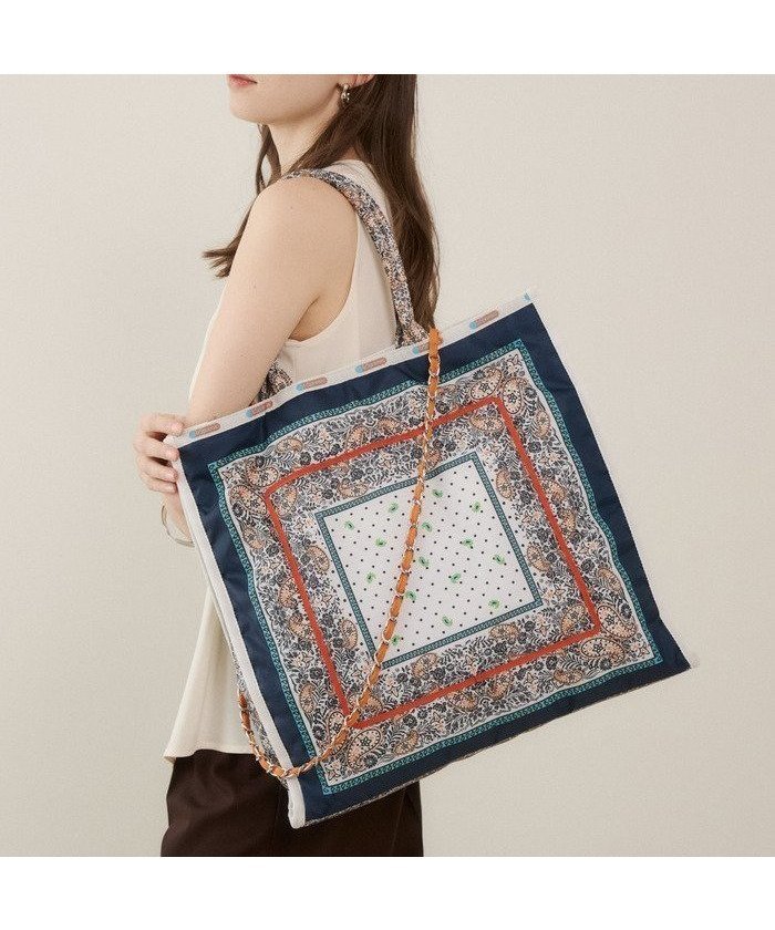 【レスポートサック/LeSportsac】の【公式】レスポートサック トートバッグ 2016LE14 LeSportsac インテリア・キッズ・メンズ・レディースファッション・服の通販 founy(ファニー) 　ファッション　Fashion　レディースファッション　Fashion for Women　バッグ　Bags　スポーツウェア　Functional & Stylish Sportswear　スポーツバッグ・ジム用ポーチ・バックパック　Gym Bag / Sports Backpack / Pouch for Training　コレクション　Collection, Seasonal Line　軽量　Lightweight, Ultra Light　スクエア　Square, Square Shape　トラベル　Travel, Travel Gear　ニューヨーク　New York, NYC Style　人気　Popular, Best Seller　バンダナ　Bandana, Head Scarf　ビビッド　Vivid, Bright Tone　フォルム　Silhouette, Form　ベーシック　Basic, Essential　ポケット　Pocket, Pocket Detail　マグネット　Magnet, Magnetic Closure　旅行　Travel　ビジネス 仕事 通勤　Business / Work / Commuting　オレンジ_LE14|ID: prp329100004942803 ipo3291000000037099364