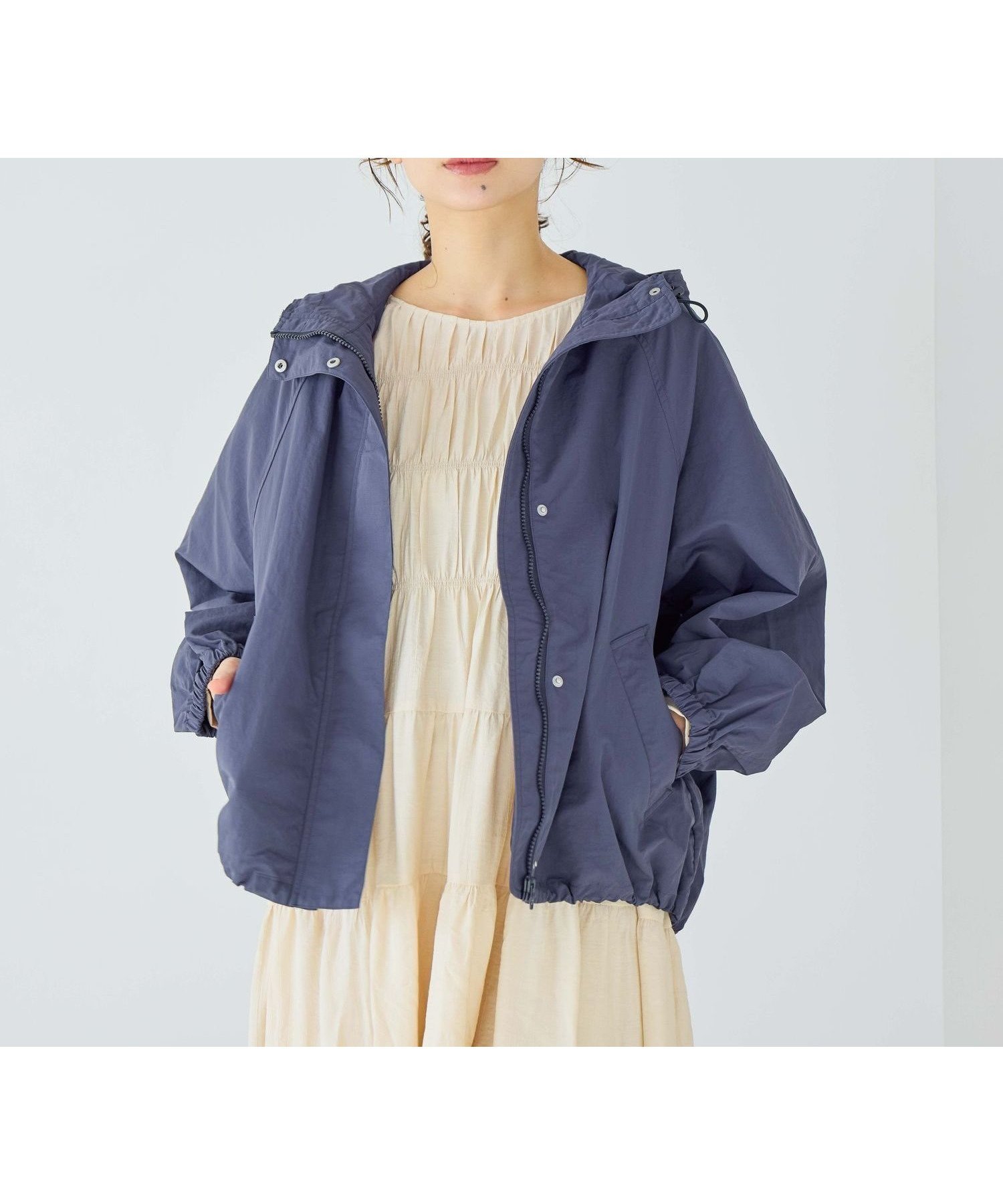 【スタディオ クリップ/studio CLIP】の【撥水】ドルマンスリーブマウンテンパーカー インテリア・キッズ・メンズ・レディースファッション・服の通販 founy(ファニー) 　ファッション　Fashion　レディースファッション　Fashion for Women　トップス・カットソー　Cut & Sew Tops　レディースパーカー・カジュアルフーディー　Casual Hoodies & Sweatshirts　おすすめ　Recommended / Our Picks　アウトドア　Outdoor Clothing　パーカー　Hoodie, Parka　ブルゾン　Blouson, Bomber Jacket　リラックス　Relax, Relaxed Fit　旅行　Travel　春　Spring　ネイビー88|ID: prp329100004942807 ipo3291000000037099378