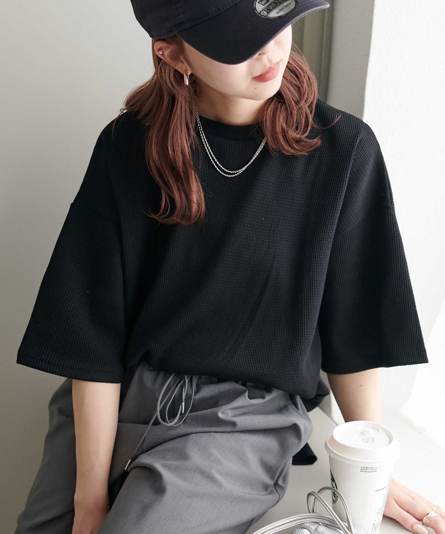 【ディスコート/Discoat】の【24色展開】ワッフル半袖Tシャツ《WEB限定》 インテリア・キッズ・メンズ・レディースファッション・服の通販 founy(ファニー) 　ファッション　Fashion　レディースファッション　Fashion for Women　トップス・カットソー　Cut & Sew Tops　シャツ・ブラウス・オフィスカジュアル　Elegant Blouses & Button-Ups　ロングTシャツ・Tシャツ　Longline T-Shirts & Tees　おすすめ　Recommended / Our Picks　シンプル　Simple, Minimal　ラウンド　Round, Round Neck　ワッフル　Waffle, Waffle Knit　半袖　Short Sleeve, Half Sleeve　夏　Summer　ブラック|ID: prp329100004942816 ipo3291000000037099472