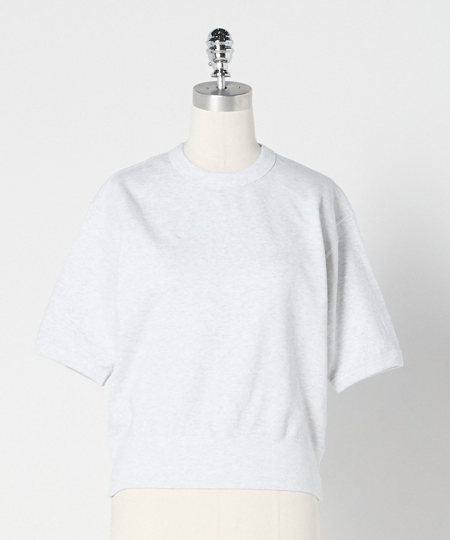 【ユナイテッドアローズ/UNITED ARROWS】のLOEFF ショートスリーブ スウェット インテリア・キッズ・メンズ・レディースファッション・服の通販 founy(ファニー) 　ファッション　Fashion　レディースファッション　Fashion for Women　トップス・カットソー　Cut & Sew Tops　レディースパーカー・カジュアルフーディー　Casual Hoodies & Sweatshirts　スウェット・クルーネックトップス　Sweatshirts & Crewnecks / Relaxed Fit Sweat Tops　ショート　Short, Short Length　シンプル　Simple, Minimal　スウェット / スエット　Sweatshirt, Sweatwear　スポーティ　Sporty, Casual Athletic　スリーブ　Sleeve, Long Sleeve / Short Sleeve　バランス　Balance, Style Balance　半袖　Short Sleeve, Half Sleeve　エレガント 上品　Elegant　LT.GRAY|ID: prp329100004942824 ipo3291000000037099514