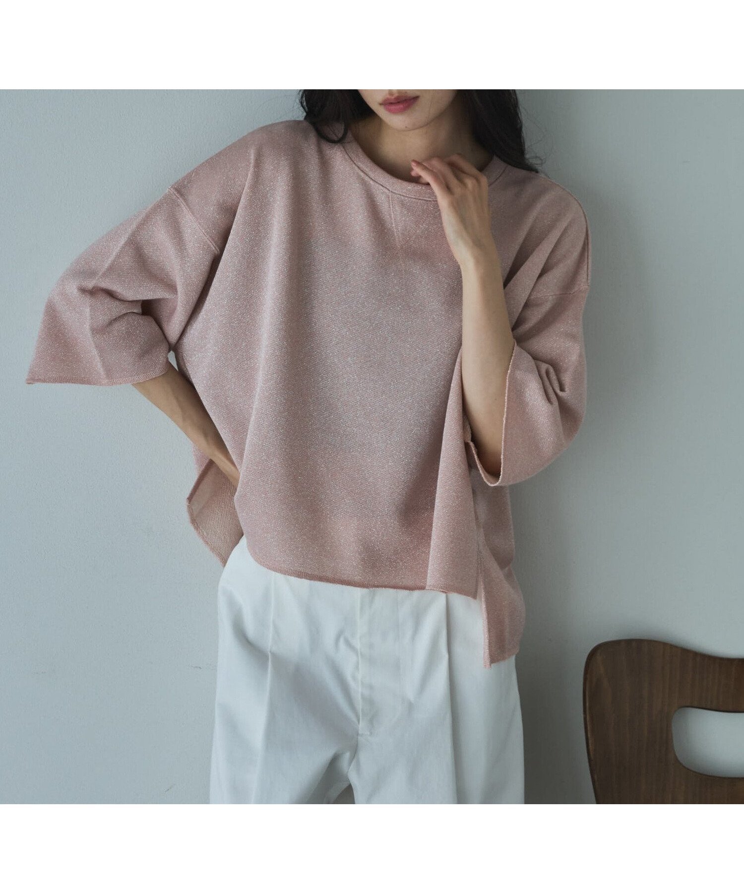 【ドゥ アルシーヴ/Doux archives】のラメ裏毛ショートスリーブプルオーバー 人気、トレンドファッション・服の通販 founy(ファニー) 　ファッション　Fashion　レディースファッション　Fashion for Women　トップス・カットソー　Cut & Sew Tops　カジュアルプルオーバー・ニットトップス　Pullovers & Knit Tops / Casual Pullovers　スウェット / スエット　Sweatshirt, Sweatwear　人気　Popular, Best Seller　フロント　Front, Front Design　ロールアップ　Roll-Up, Cuffed Hem　 other-1|ID: prp329100004942831 ipo3291000000037099569