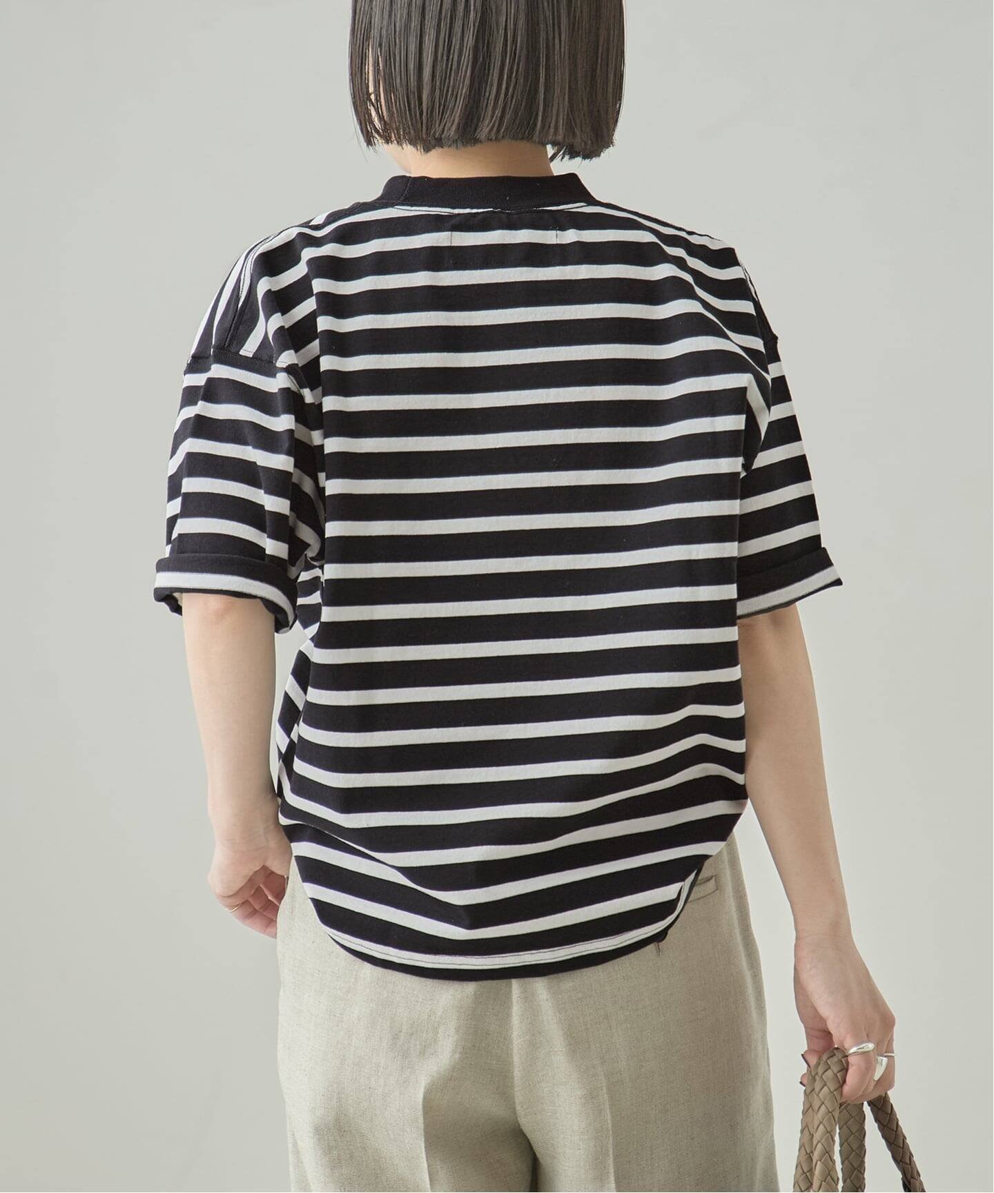 【ジャーナルスタンダード レサージュ/journal standard L'essage】の《追加》【JANE SMITH/ジェーンスミス】別注 BIG Tシャツ インテリア・キッズ・メンズ・レディースファッション・服の通販 founy(ファニー) 　ファッション　Fashion　レディースファッション　Fashion for Women　トップス・カットソー　Cut & Sew Tops　シャツ・ブラウス・オフィスカジュアル　Elegant Blouses & Button-Ups　ロングTシャツ・Tシャツ　Longline T-Shirts & Tees　2026年　2026　コレクション　Collection, Seasonal Line　シンプル　Simple, Minimal　スタイリッシュ　Stylish, Fashionable　スタンダード　Standard, Basic　ビッグ　Big, Oversized　人気　Popular, Best Seller　別注　Limited Edition, Custom Order　夏　Summer　定番　Standard, Basic Item　春　Spring　S/S・春夏　SS, Spring/Summer, Warm Season　A/W・秋冬　Autumn/Winter　ブラック|ID: prp329100004942836 ipo3291000000037099617