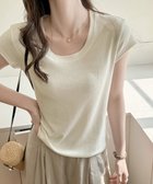 【ミニミニストア/miniministore】のUネックTシャツ レディース 半袖 夏服 人気、トレンドファッション・服の通販 founy(ファニー) ファッション Fashion レディースファッション Fashion for Women トップス・カットソー Cut & Sew Tops シャツ・ブラウス・オフィスカジュアル Elegant Blouses & Button-Ups ロングTシャツ・Tシャツ Longline T-Shirts & Tees シンプル Simple, Minimal スラックス Slacks, Dress Pants デコルテ Décolleté, Neckline デニム Denim, Jeans Material フィット Fit, Slim Fit 半袖 Short Sleeve, Half Sleeve 無地 Plain, Solid Color 夏 Summer エレガント 上品 Elegant thumbnail オフホワイト|ID: prp329100004942849 ipo3291000000037099684