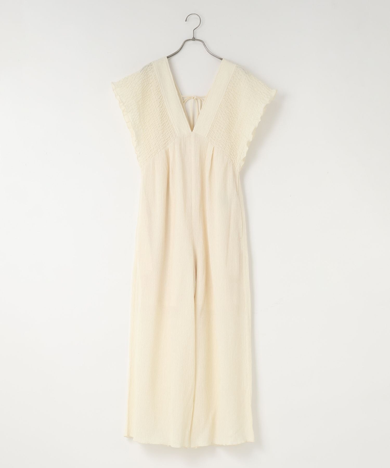 【ローリーズファーム/LOWRYS FARM】のヨウリュウシャーリングサロペット インテリア・キッズ・メンズ・レディースファッション・服の通販 founy(ファニー) 　ファッション　Fashion　レディースファッション　Fashion for Women　ワンピース　Dresses　サロペット&オールインワン　Dungarees & Jumpsuit Styles　おすすめ　Recommended / Our Picks　インナー　Innerwear　サロペット　Overalls, Salopette　シャーリング　Shirring, Ruched　アイボリー|ID: prp329100004942867 ipo3291000000037099770