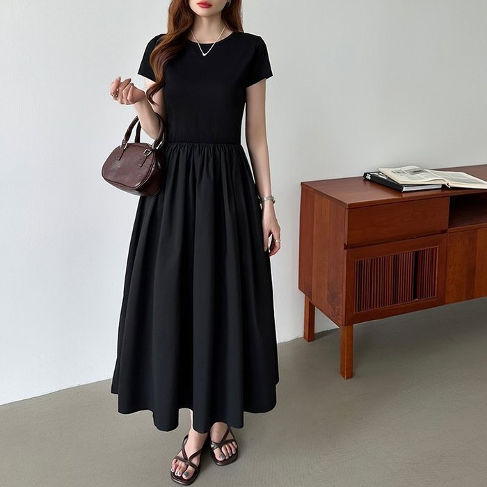 【ココモモ/COCOMOMO】のドッキングワンピース 夏ワンピース 選べるデザイン ワンピース レディース インテリア・キッズ・メンズ・レディースファッション・服の通販 founy(ファニー) https://founy.com/ ファッション Fashion レディースファッション Fashion for Women ワンピース Dresses タンク Tank Top, Sleeveless Top ドッキング Docking, Mixed Material ノースリーブ Sleeveless, No-Sleeve ボーダー Border, Stripe ポケット Pocket, Pocket Detail 半袖 Short Sleeve, Half Sleeve 夏 Summer 無地 Plain, Solid Color |ID: prp329100004942868 ipo3291000000037099775