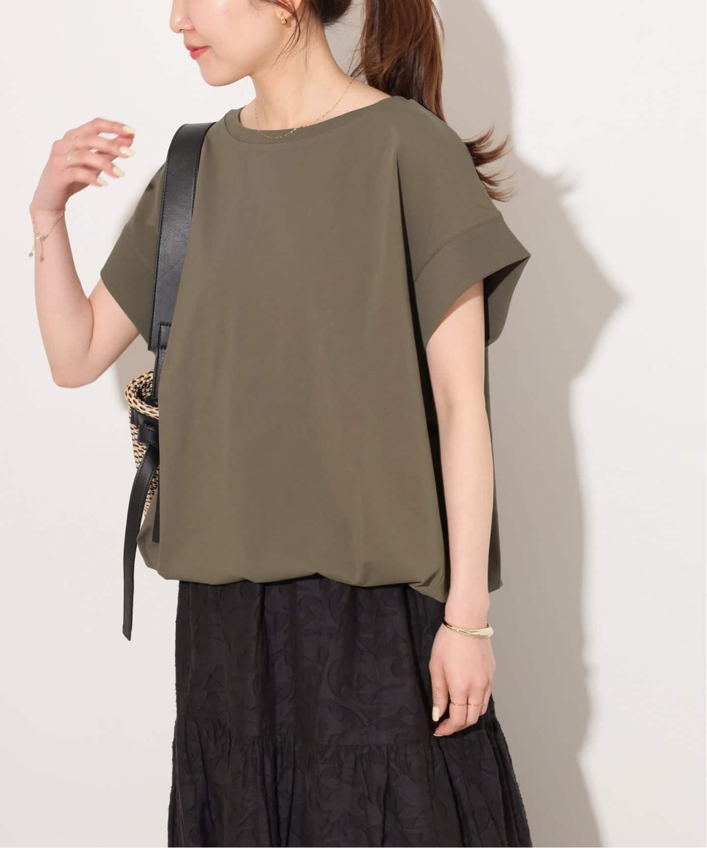 【ジャーナルスタンダード レリューム/JOURNAL STANDARD relume】のコットンドロップショルダー ドロストT インテリア・キッズ・メンズ・レディースファッション・服の通販 founy(ファニー) 　ファッション　Fashion　レディースファッション　Fashion for Women　2026年　2026　2026春夏・S/S　Spring/Summer 2026 SS26　スリーブ　Sleeve, Long Sleeve / Short Sleeve　ドローストリング　Drawstring, Pull Cord　フレンチ　French, French Style　ボトム　Bottoms, Lower Wear　ブラウン|ID: prp329100004943095 ipo3291000000037102946