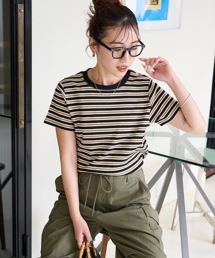 【フリークスストア/FREAK'S STORE】のマルチボーダー半袖Tシャツ【限定展開】 インテリア・キッズ・メンズ・レディースファッション・服の通販 founy(ファニー) 　ファッション　Fashion　レディースファッション　Fashion for Women　トップス・カットソー　Cut & Sew Tops　シャツ・ブラウス・オフィスカジュアル　Elegant Blouses & Button-Ups　ロングTシャツ・Tシャツ　Longline T-Shirts & Tees　2026年　2026　2026春夏・S/S　Spring/Summer 2026 SS26　おすすめ　Recommended / Our Picks　キャップ　Cap, Baseball Cap　サロペット　Overalls, Salopette　サンダル　Sandals, Summer Shoes　デニム　Denim, Jeans Material　フィット　Fit, Slim Fit　ボーダー　Border, Stripe　ミュール　Mule, Backless Shoes　ワッフル　Waffle, Waffle Knit　今季　This Season, Current Season　半袖　Short Sleeve, Half Sleeve　吸水　Absorbent, Quick-Dry　夏　Summer　春　Spring　S/S・春夏　SS, Spring/Summer, Warm Season　ブラック|ID: prp329100004943100 ipo3291000000037103000