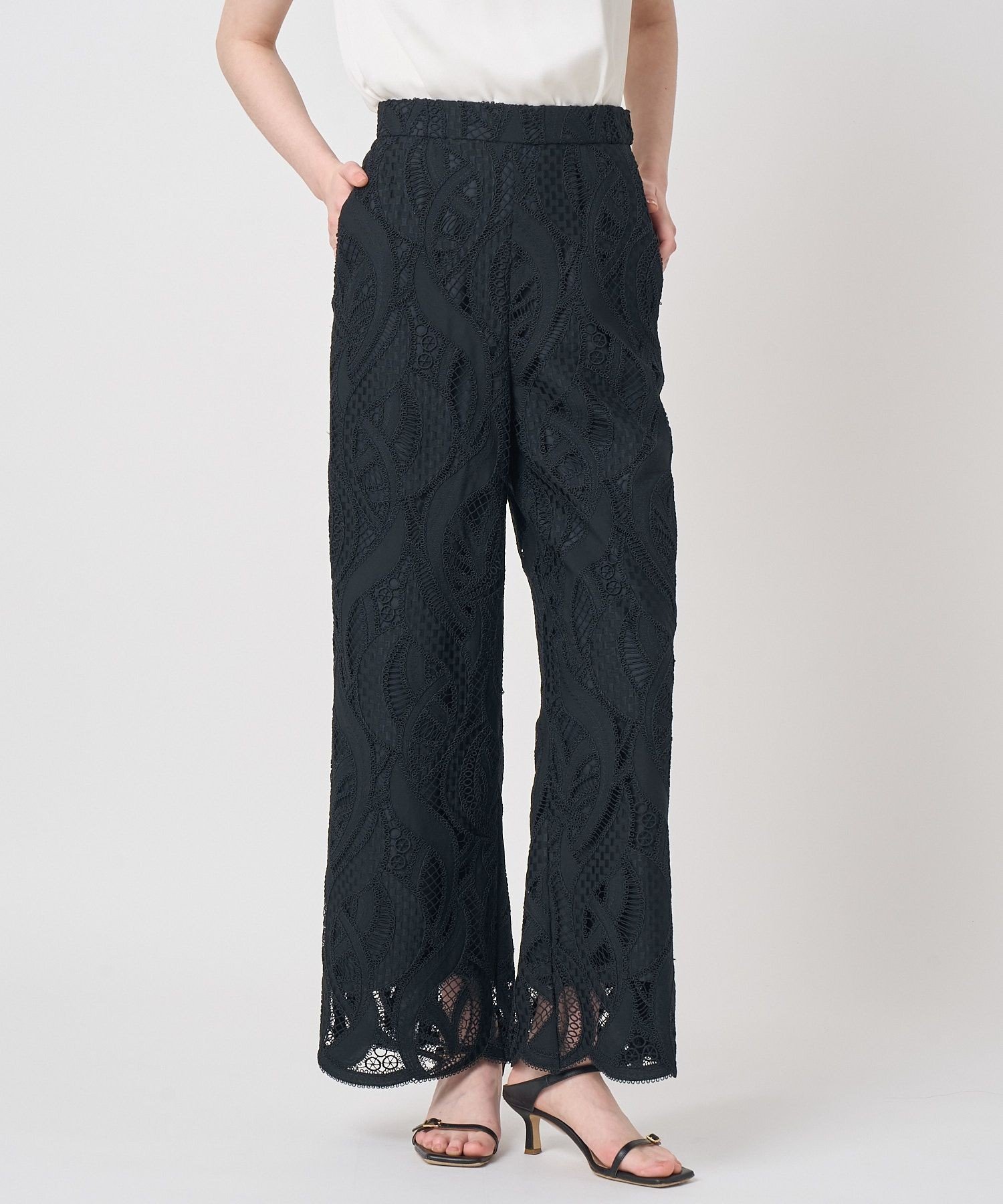 【アナイ/ANAYI】のリーフコード刺繍ワイドパンツ セットアップ対応商品 人気、トレンドファッション・服の通販 founy(ファニー) 　ファッション　Fashion　レディースファッション　Fashion for Women　セットアップ　Matching Sets　レディースパンツ・ボトムス　Pants & Trousers / Bottoms　エレガント 上品　Elegant　エンブロイダリー　Embroidery Design　ジャケット　Jacket, Outerwear　スマート　Smart, Elegant　セットアップ　Set-Up, Coordinated Outfit　プリント　Print, Printed Pattern　モチーフ　Motif, Design Theme　リーフ　Leaf, Botanical Leaf　レース　Lace, Lace Fabric　ワイド　Wide, Wide Fit　S/S・春夏　SS, Spring/Summer, Warm Season　再入荷　Restock / Back in Stock　夏　Summer　 other-1|ID: prp329100004943112 ipo3291000000037103137